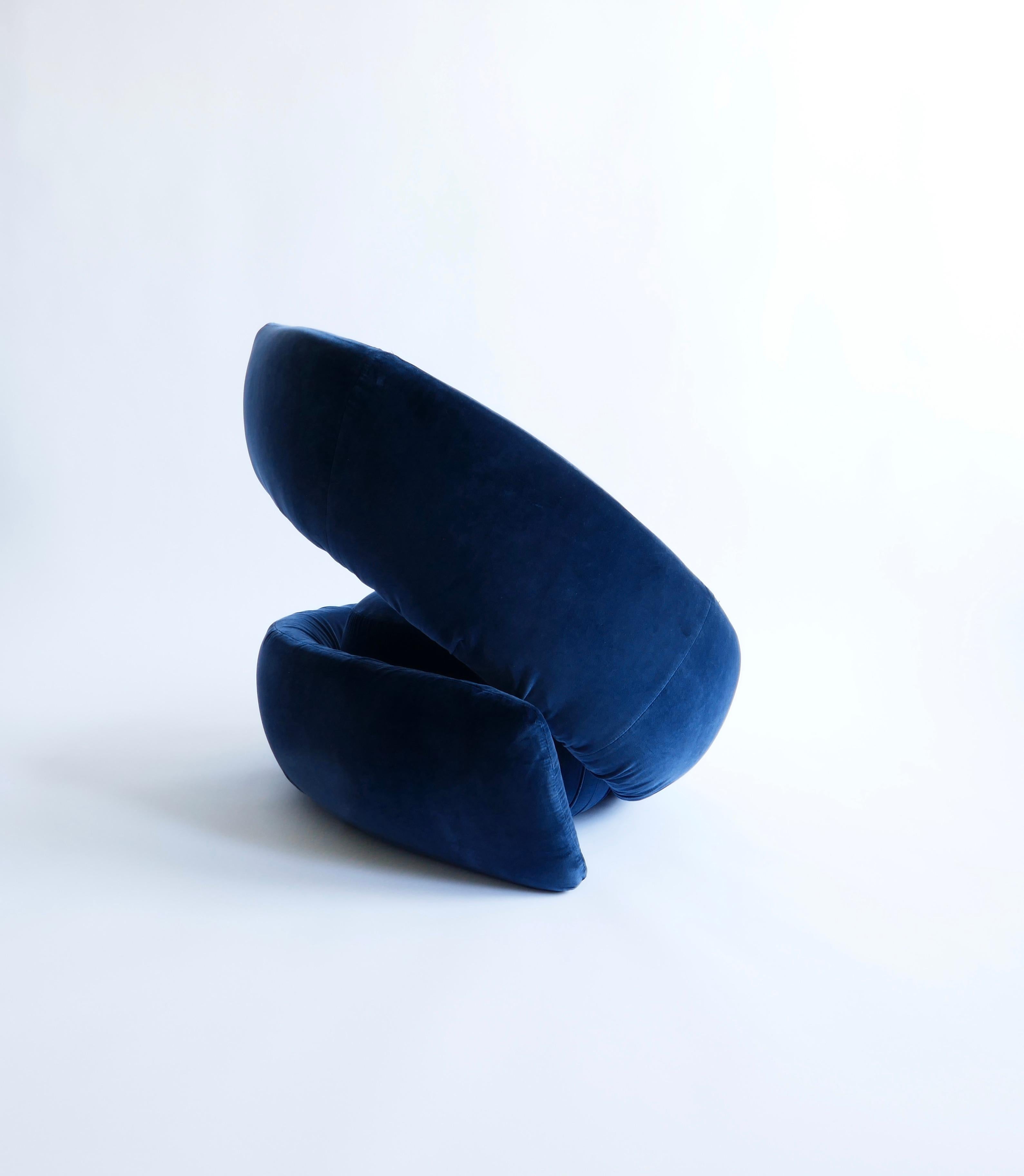 Spiral Chair in Blue Velvet Fabric Attributed to Marzio Cecchi, Italy, 1970s 1