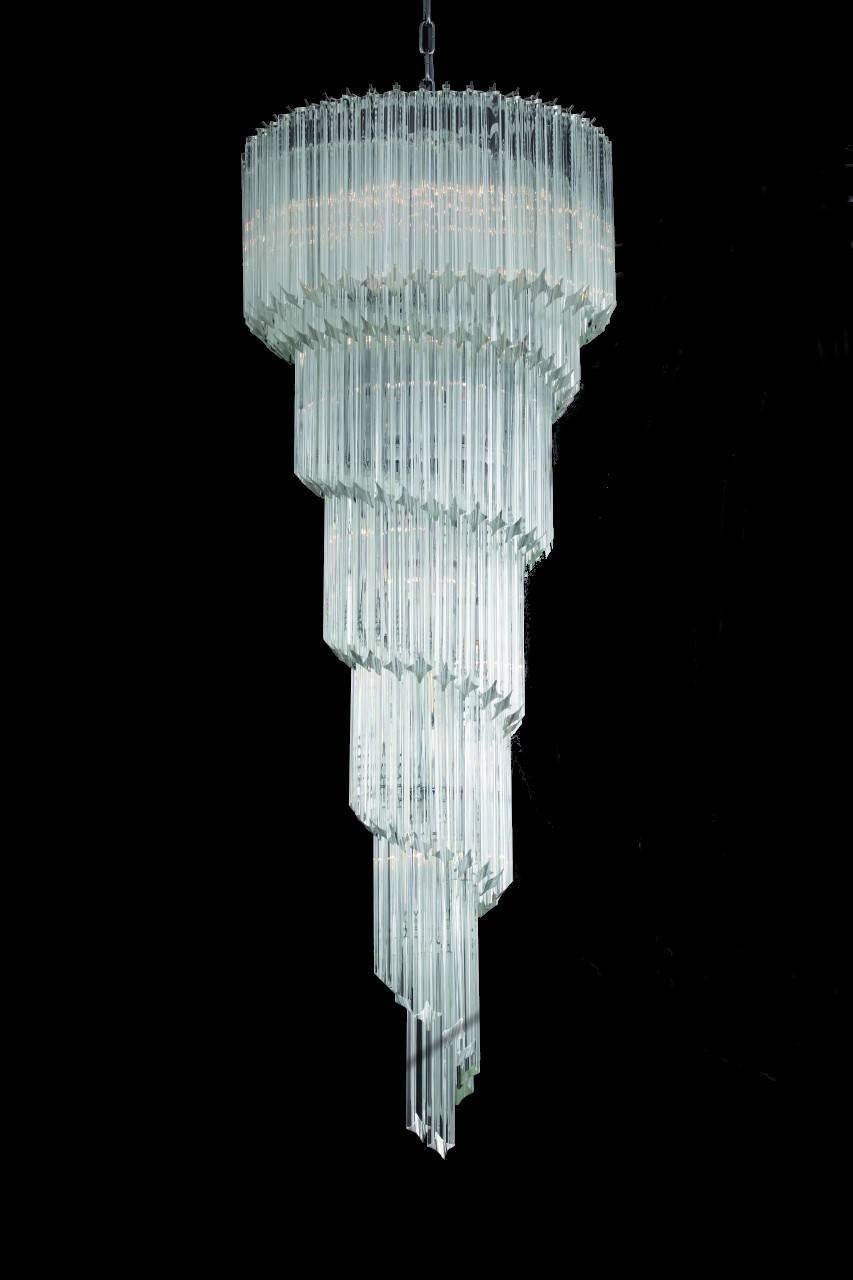 Moderno Lampadario a spirale di Fabio Ltd in vendita