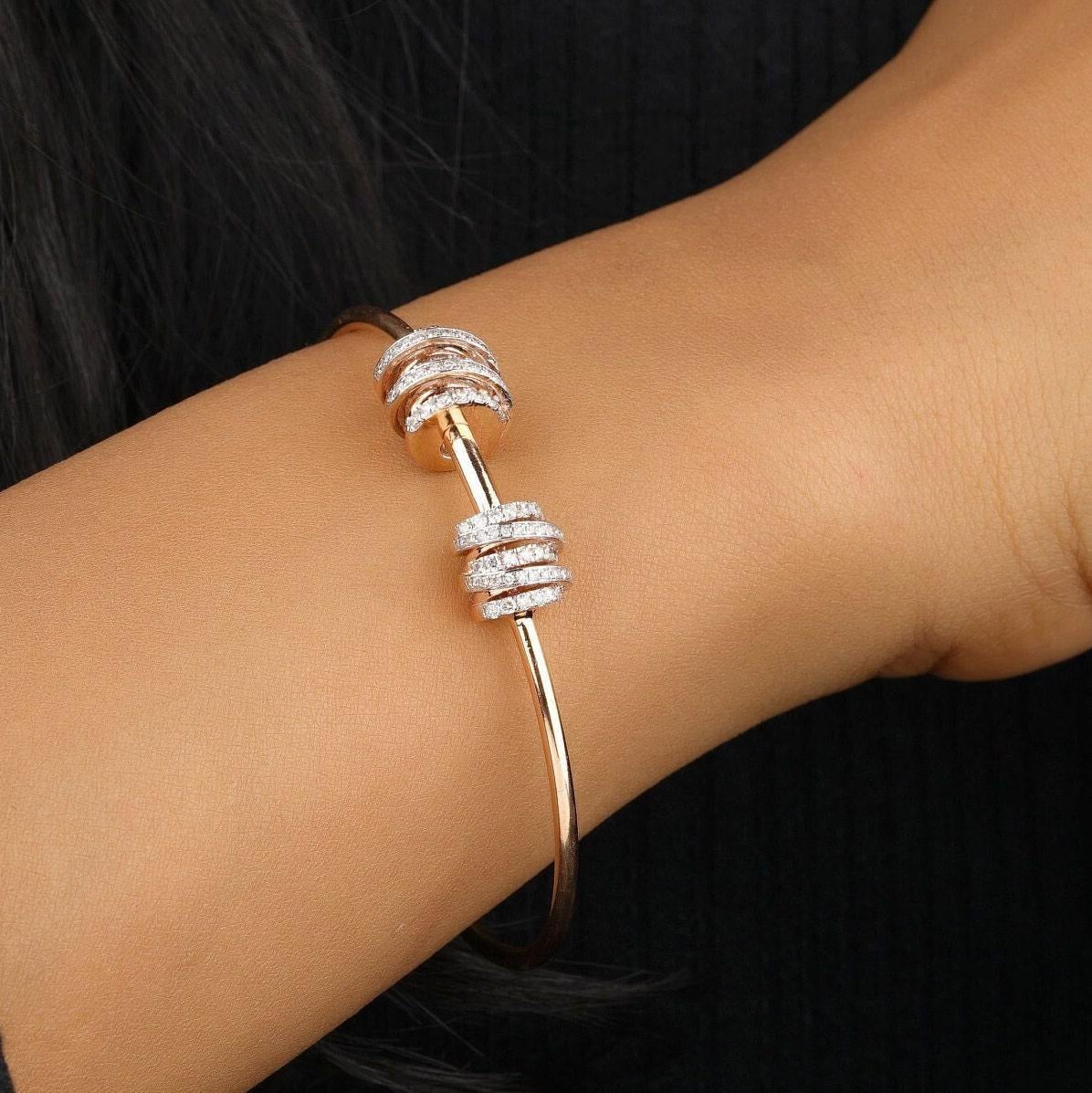 Art Deco Spiral Cluster Diamond Bracelet in 14K Solid Gold (Certified) For Sale