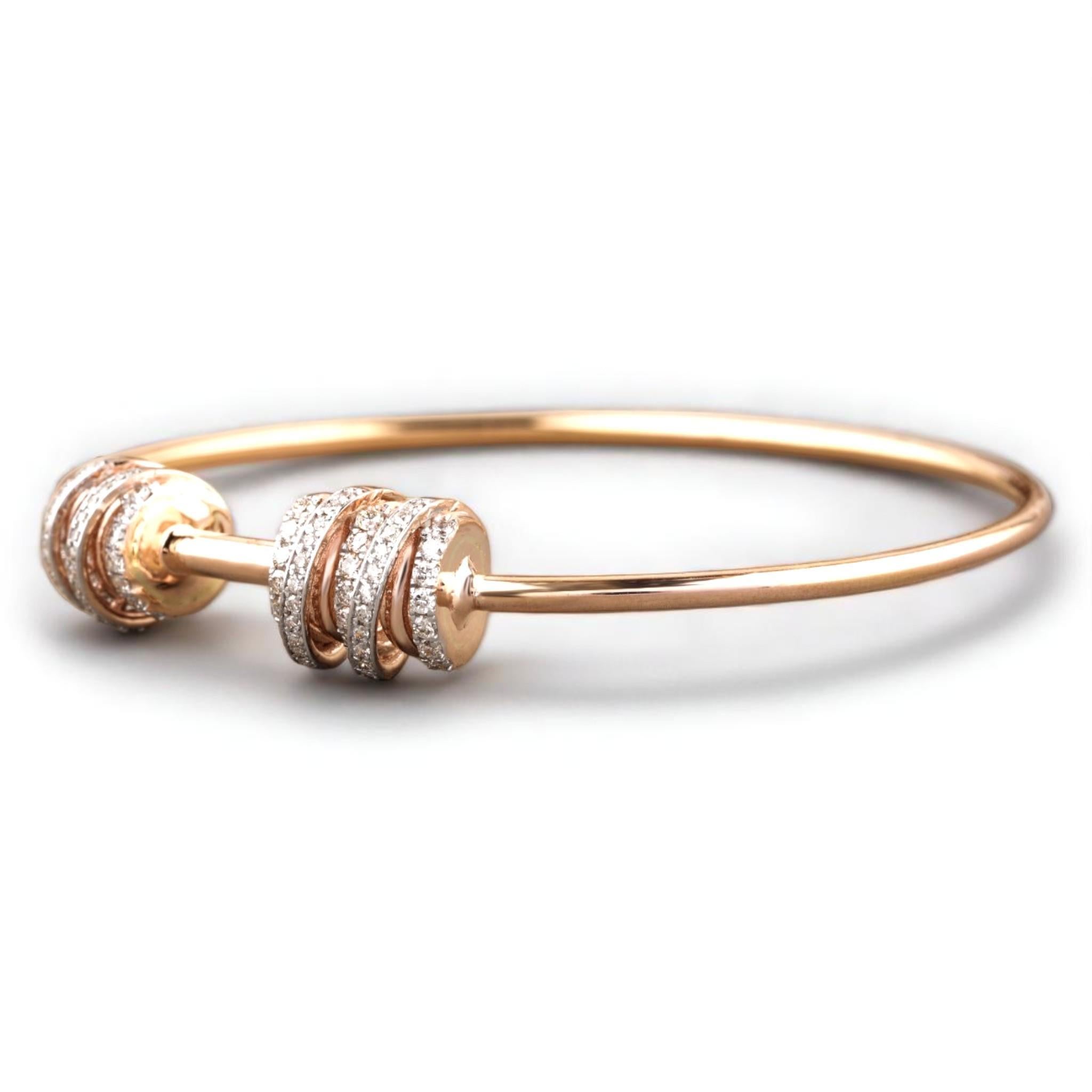 Round Cut Spiral Cluster Diamond Bracelet in 14K Solid Gold (Certified) For Sale