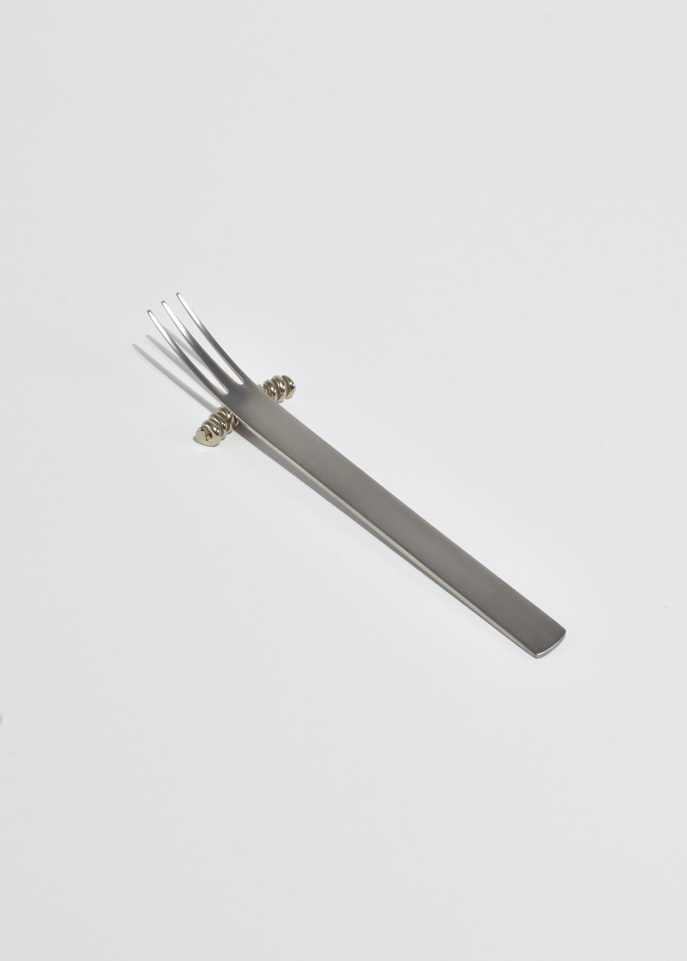 Contemporary Spiral Cutlery Rest Set For Sale