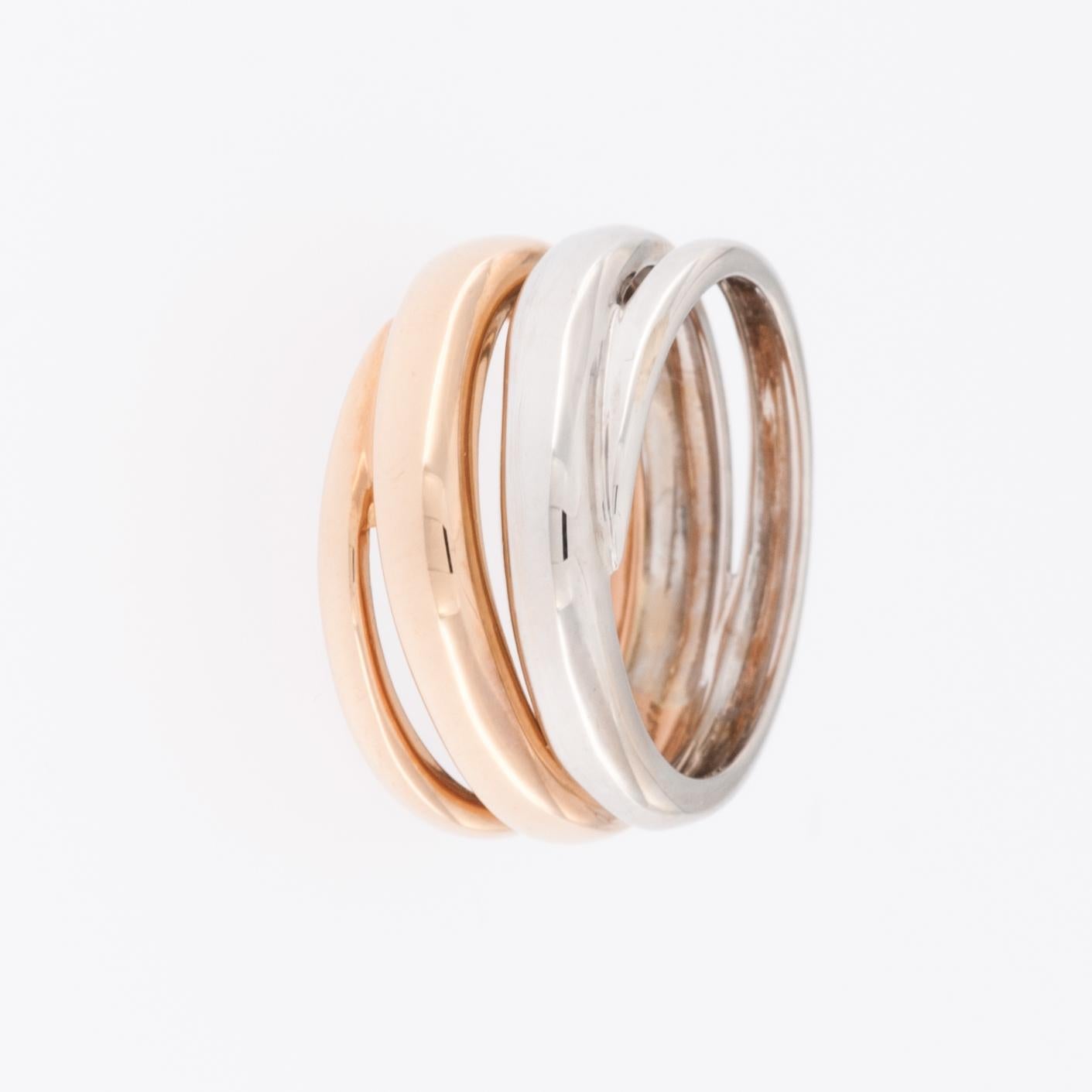 Contemporary Spiral Design 18 karat White and Rose Gold Ring For Sale
