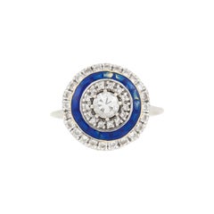 Bague orbiculaire en or blanc 18 carats avec diamants et émail bleu