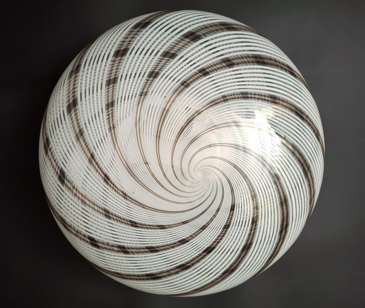 Spiral Flush Mount by Venini In Good Condition For Sale In Los Angeles, CA
