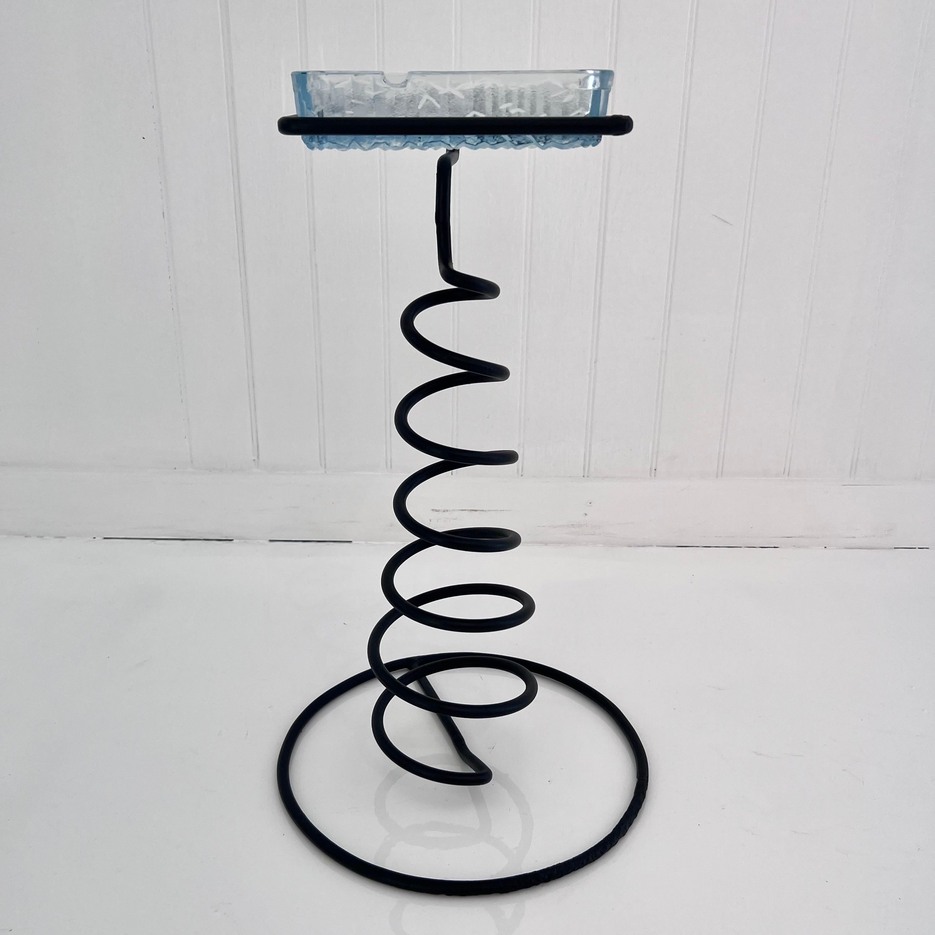 Spiralschachtel aus Eisen und Glas, Frankreich, 1960er Jahre im Angebot 4