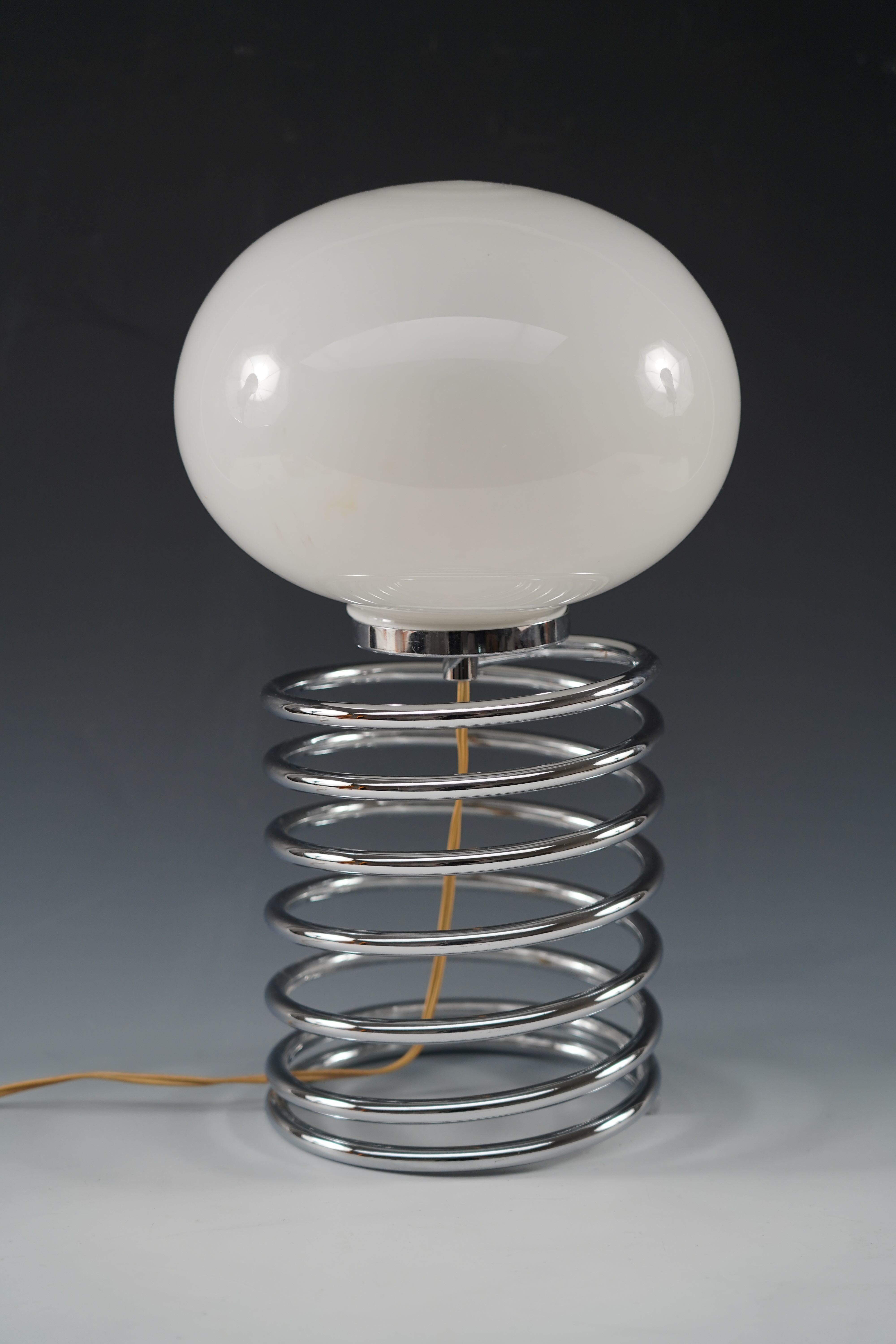 “Spiral” Lamp by Ingo Maurer for Design M, Germany, circa 1966 In Good Condition For Sale In PARIS, FR