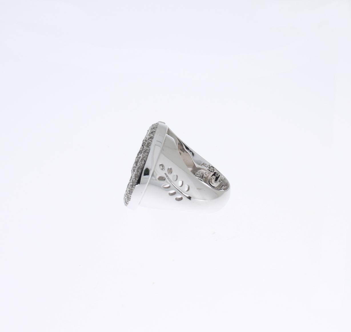 Women's Spiral Pavé Diamond 18K White Gold Ring For Sale