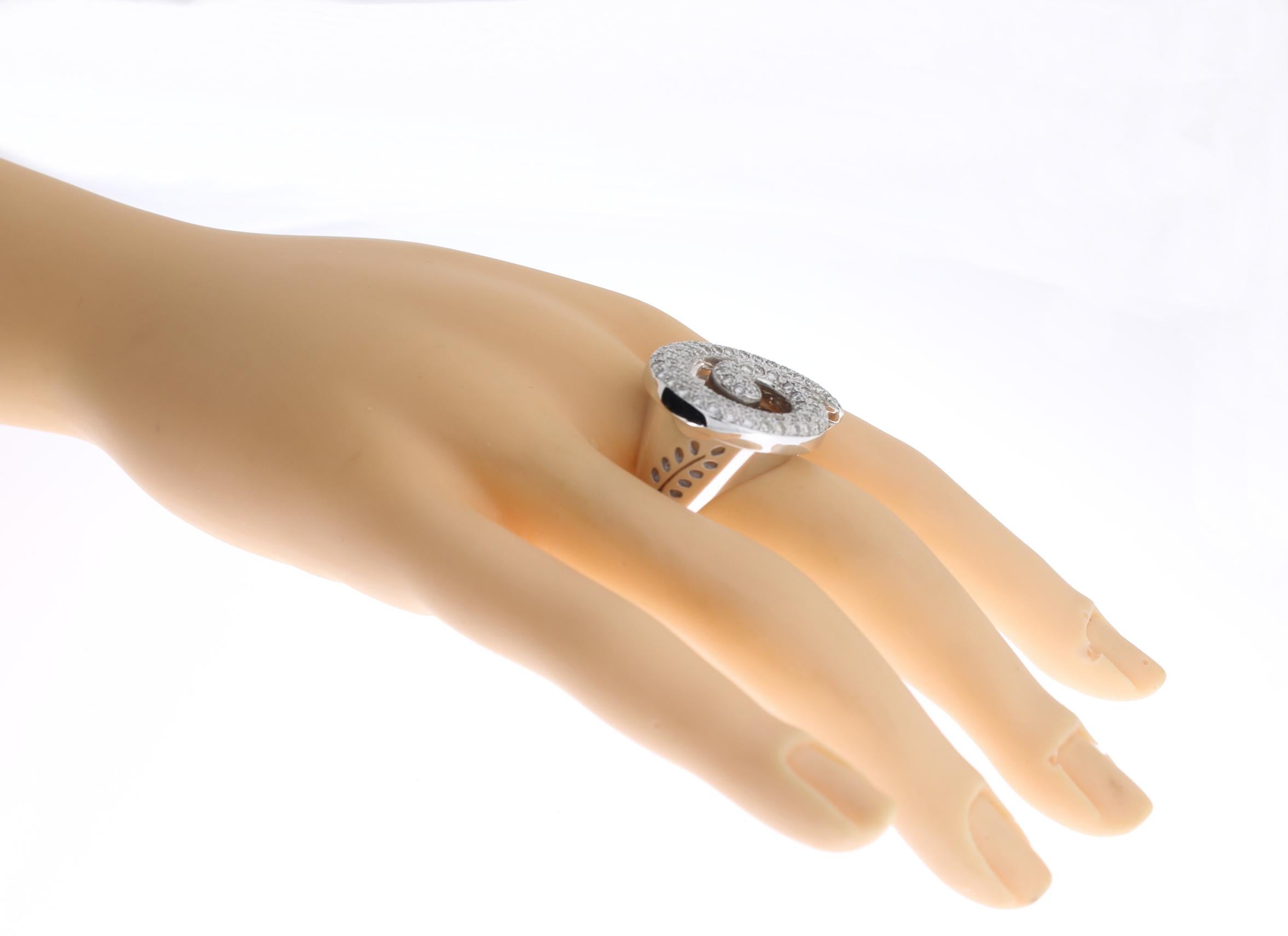 Spiral Pavé Diamond 18K White Gold Ring For Sale 2