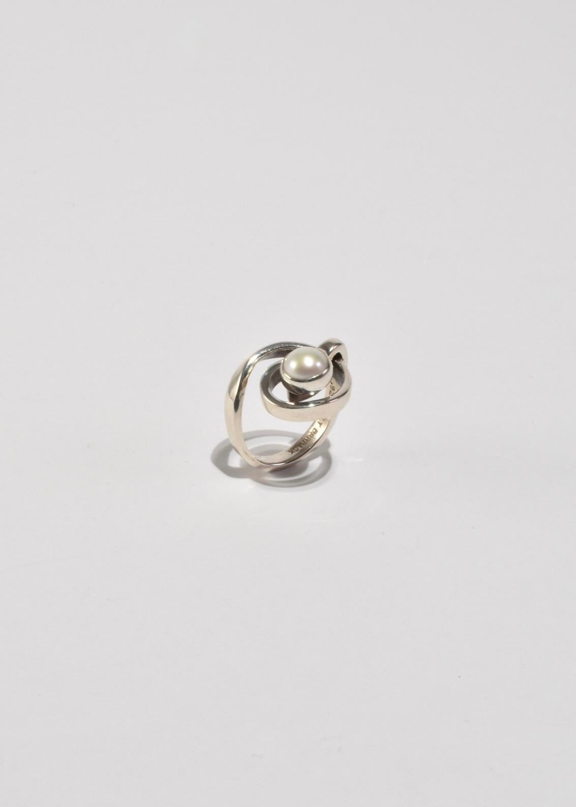 Women's or Men's Spiral Pearl Ring For Sale