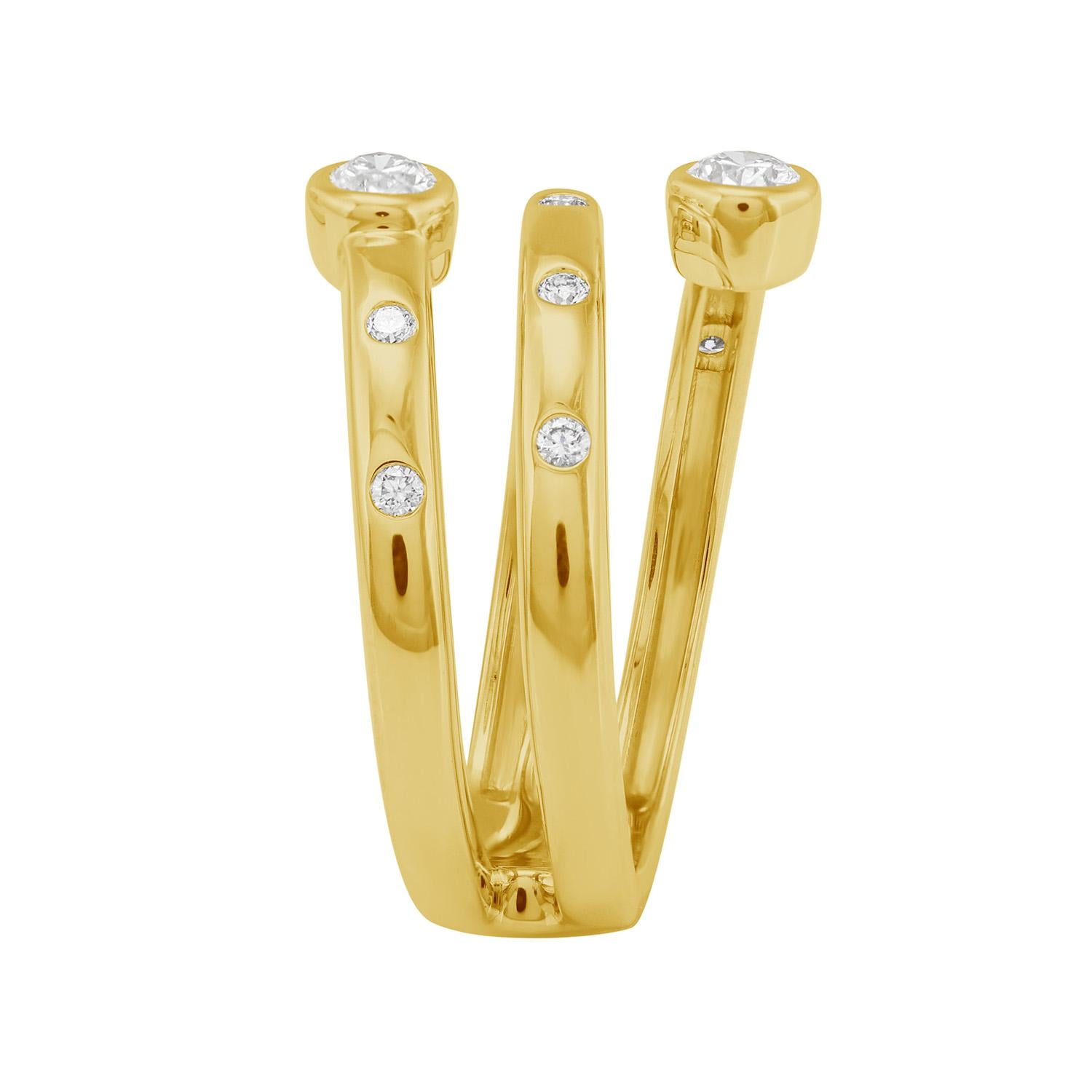 Taglio misto Anello in oro giallo 14k con diamanti a forma di spirale in vendita