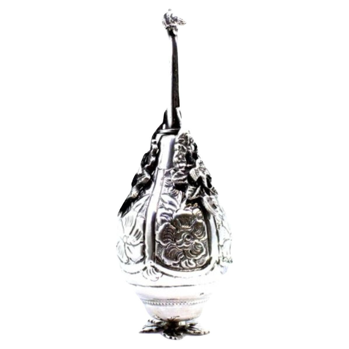 Spiral silver rose water holder with raised acanthus leaves and a branched base For Sale