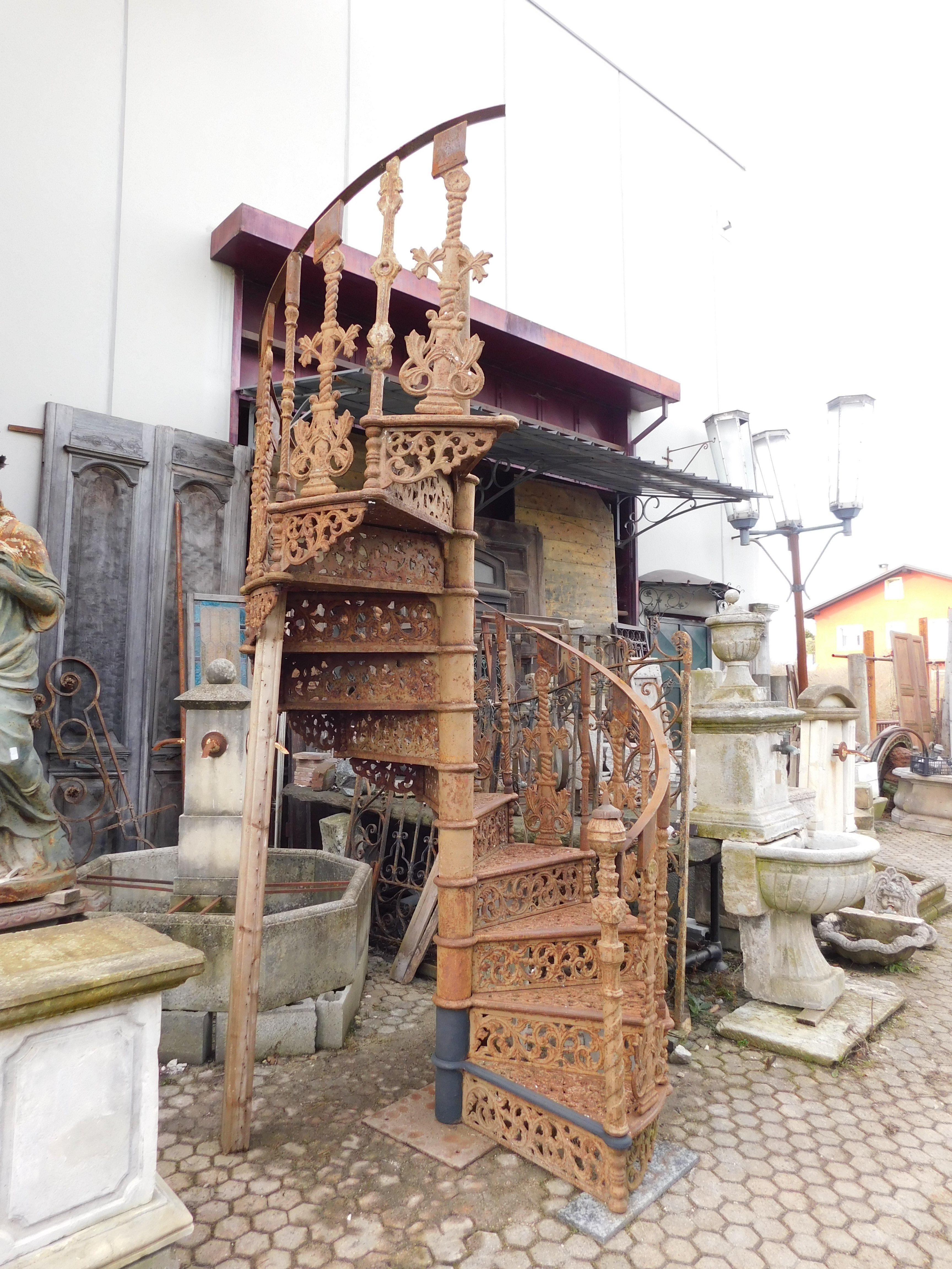 Italian Spiral staircase in perforated cast iron, Italy For Sale