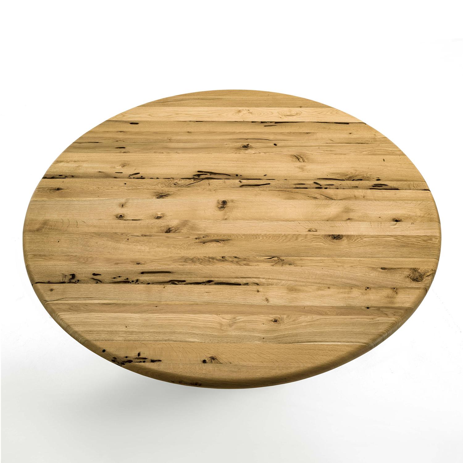 Dining table spirale with all structure
in solid raw oak.
Diameter 200xH75cm, price: 16500,00€.
Also available in:
Diameter 180xH75cm, price: 14900,00€.
Diameter 160xH75cm, price: 12900,00€.
