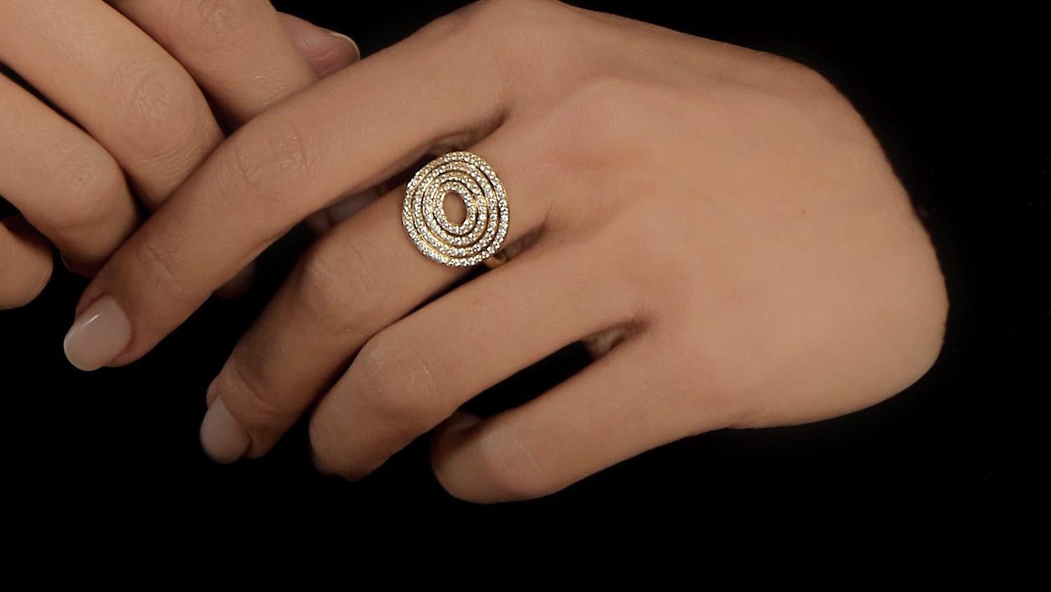 For Sale:  Carelle Spiralli Satin 18kt gold Diamond Ring 3