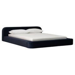 Spire Bed, Velvet Bed