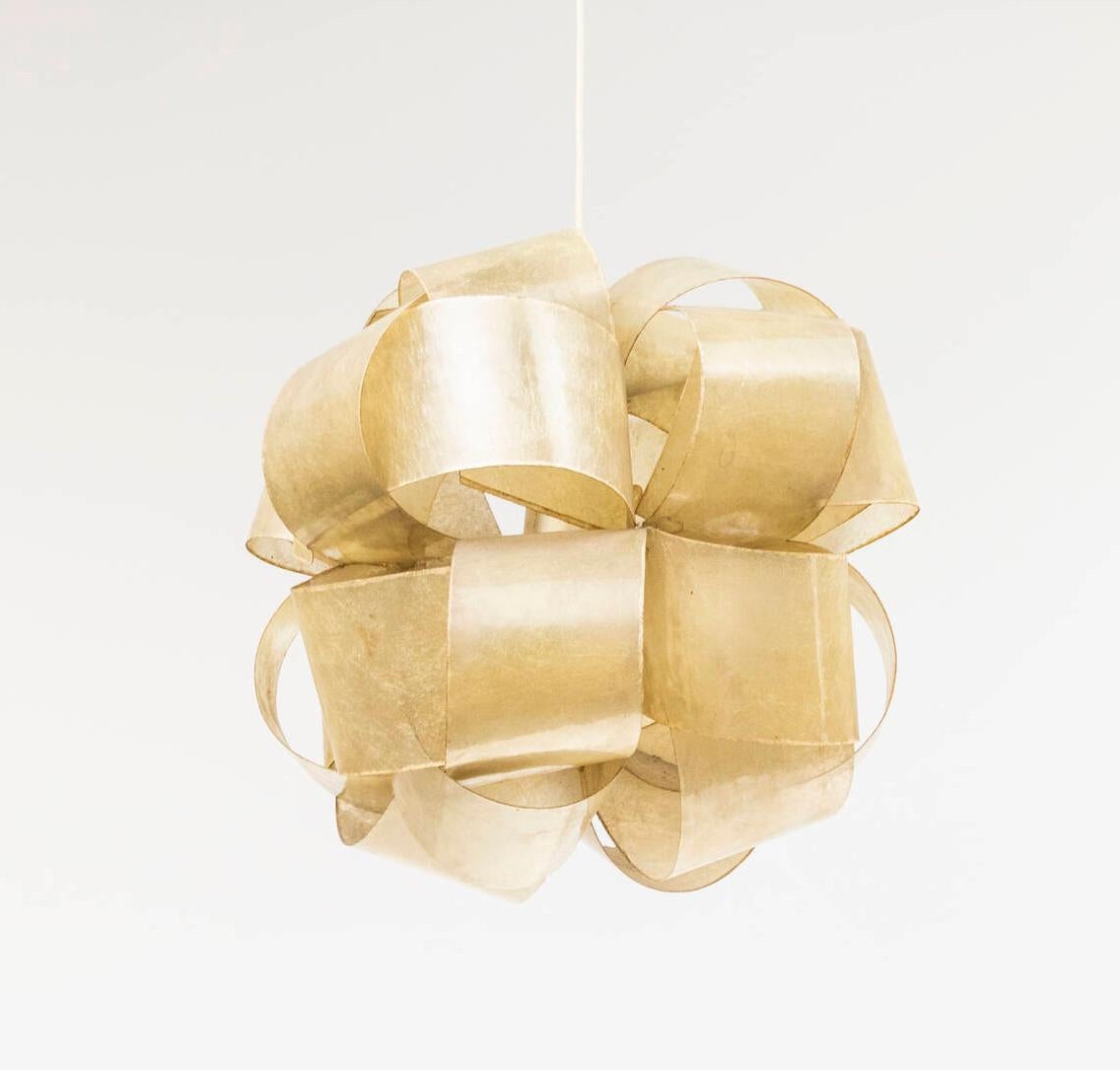 Post -Modern  'Spire' (spirals) ceiling light by Enrico Botta for Diner, Italy, 1970.  
 Made of curved and intertwined fiberglass sheets which are held together by a smart metal plug-in system, it mimics the elegant shape of a ribbon. 
 Very good