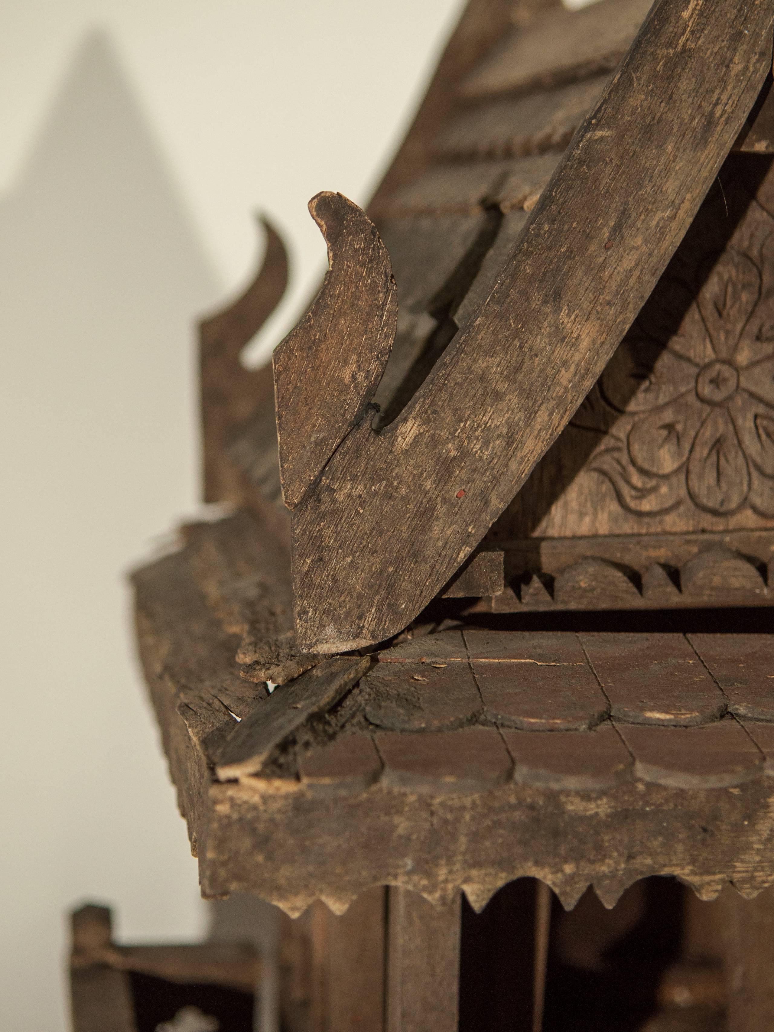Spirit House from Northern Thailand, Teak, Mid-Late 20th Century In Fair Condition In Point Richmond, CA