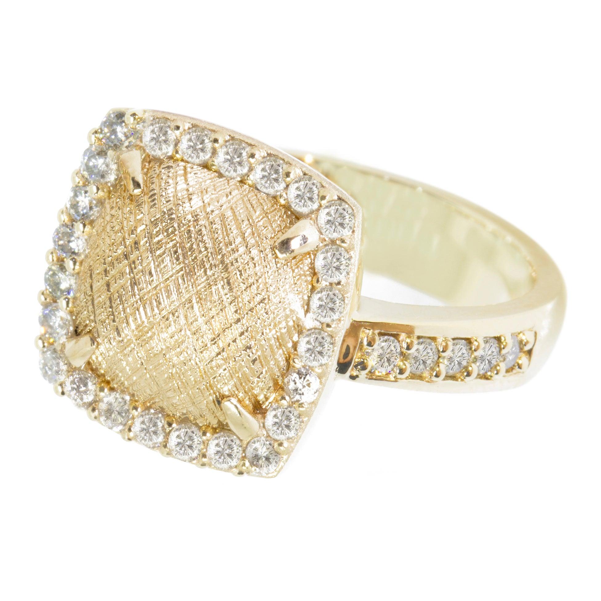 For Sale:  Spirit Lace Pave Diamond 18 Karat Gold Ring 2