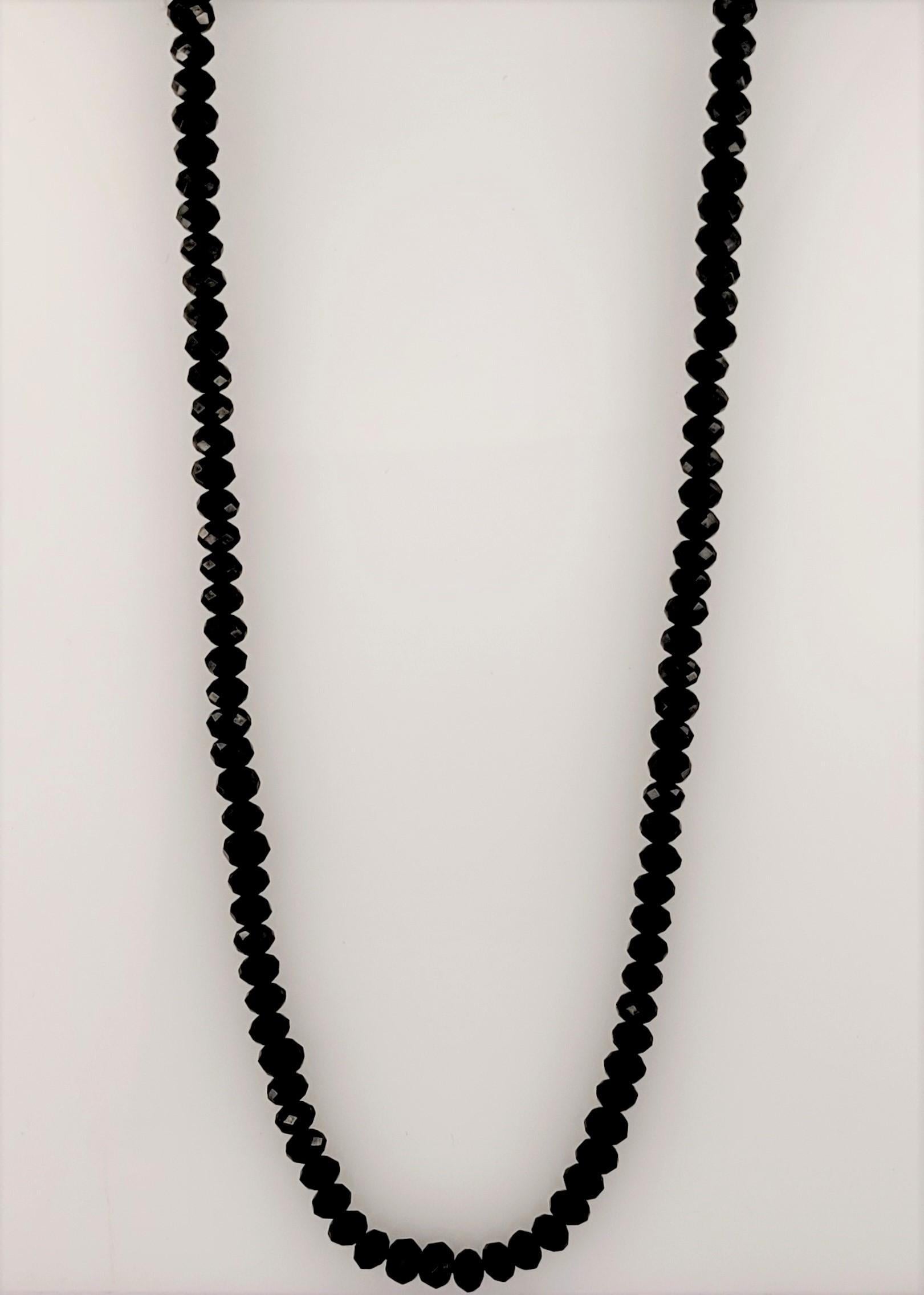 Spiritual Perlen-Halskette aus Sterlingsilber mit schwarzem Spinell, 5 mm im Zustand „Neu“ im Angebot in New York, NY