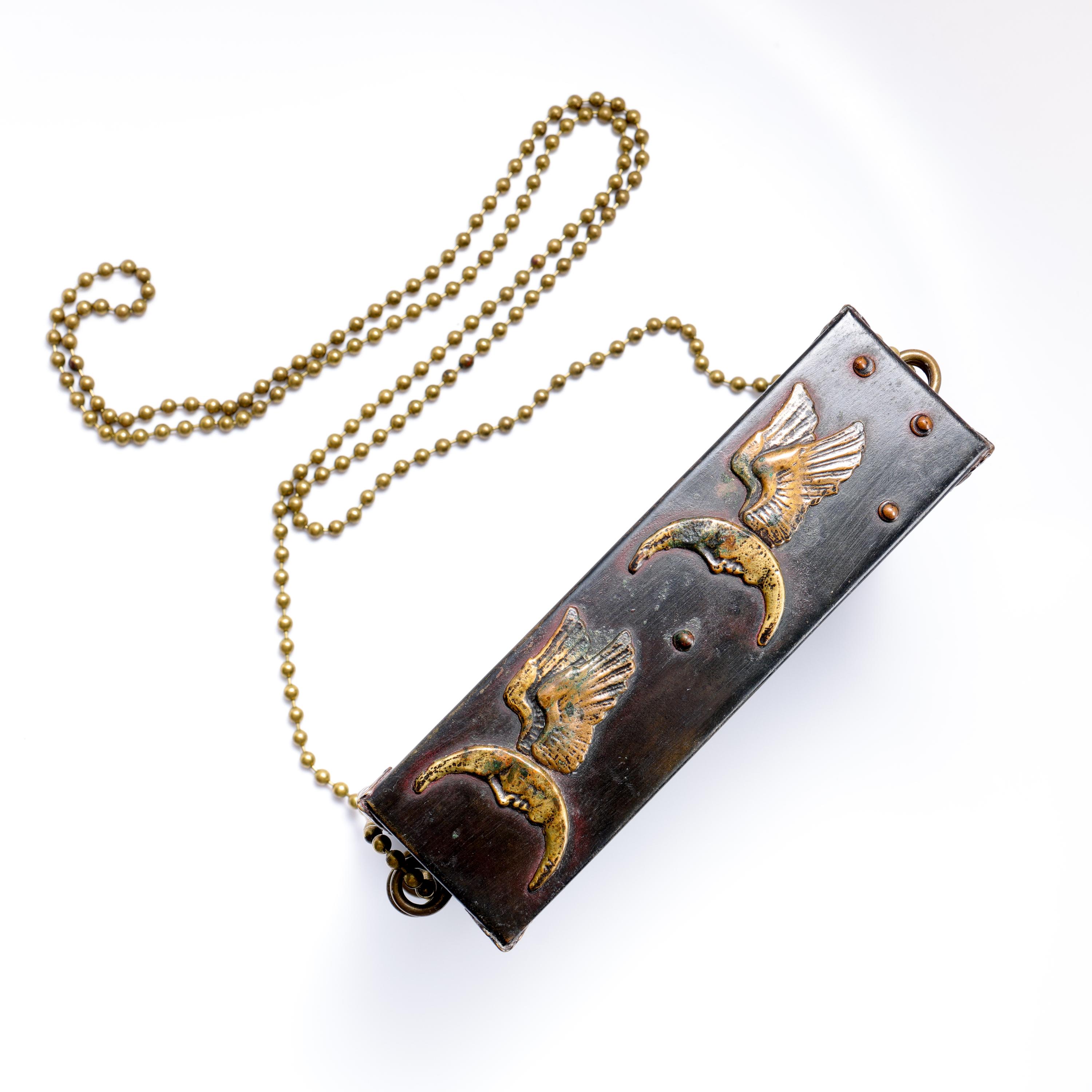 20ième siècle Spiritualist Movement Occult Tarot Card Reader Caddy Black Steel, Bronze, Lined en vente
