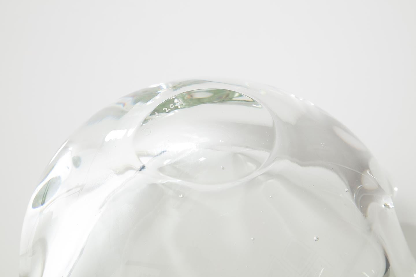 American Hand Blown Clear Glass Ashtray 'Splash Range' For Sale