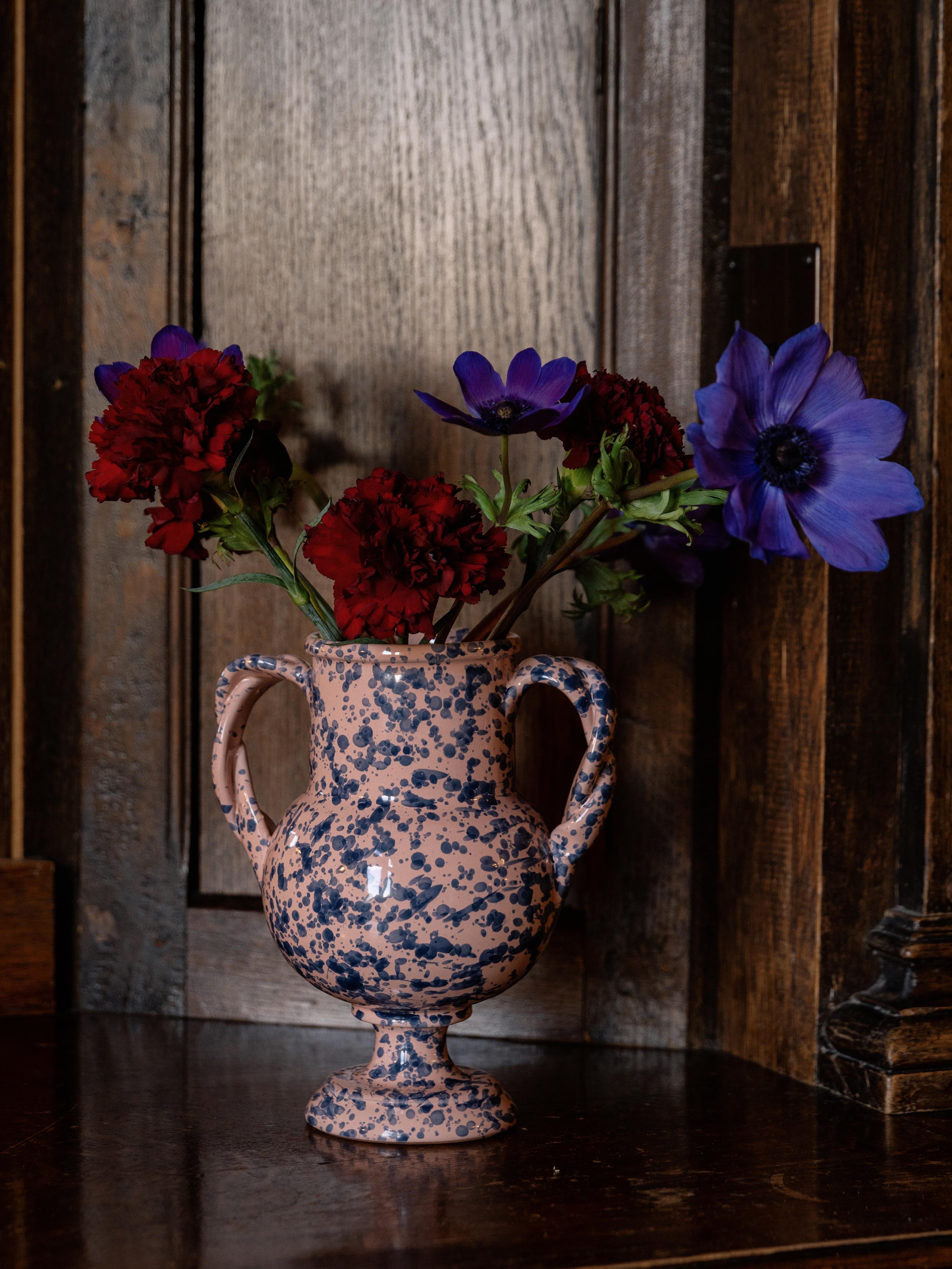 Splatter Vase, ceramic, greek urn inspired, Large, Pink and Blue In New Condition For Sale In London, GB