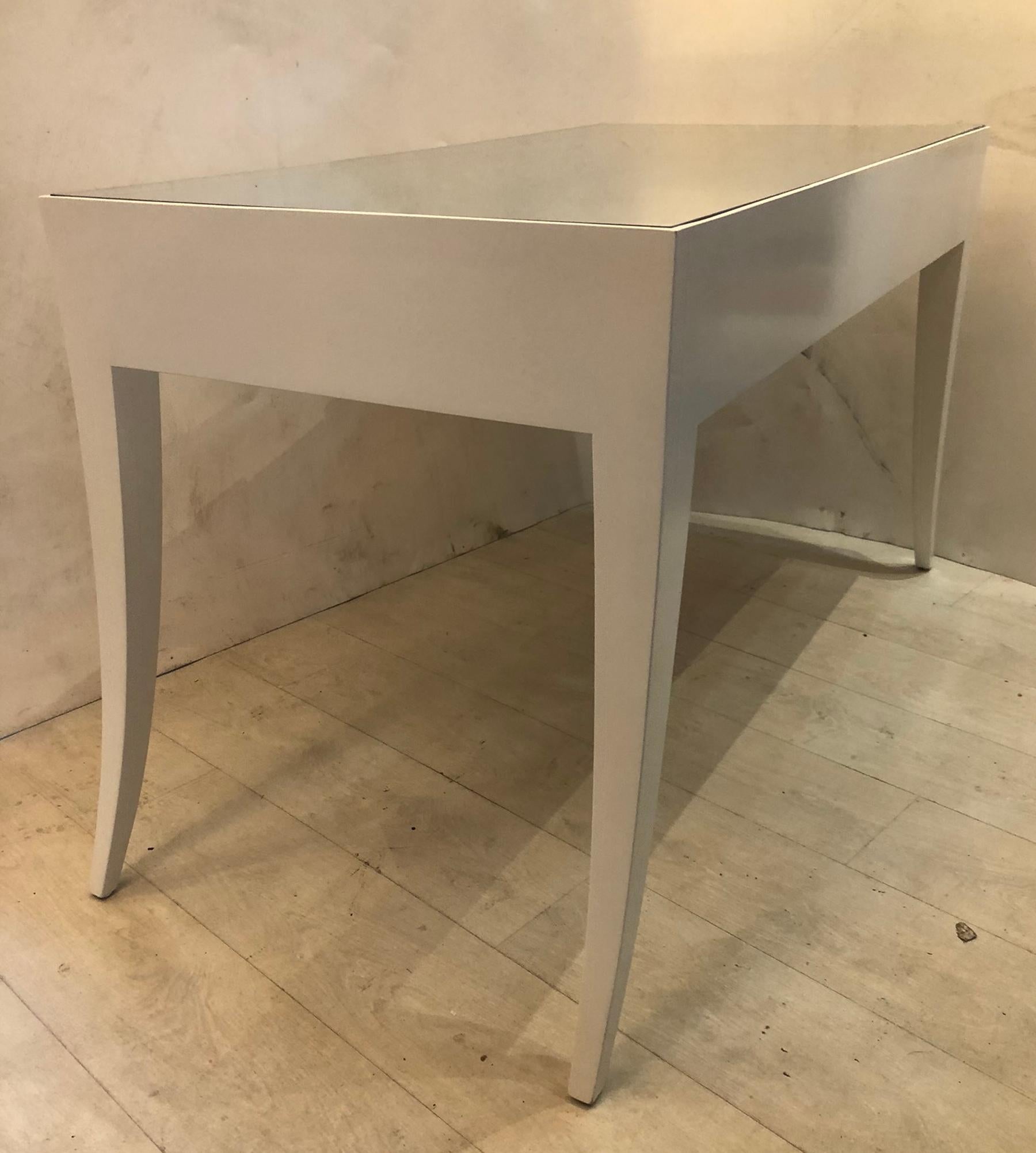 Splay Leg Mid-Century Modern Style Desk For Sale 2