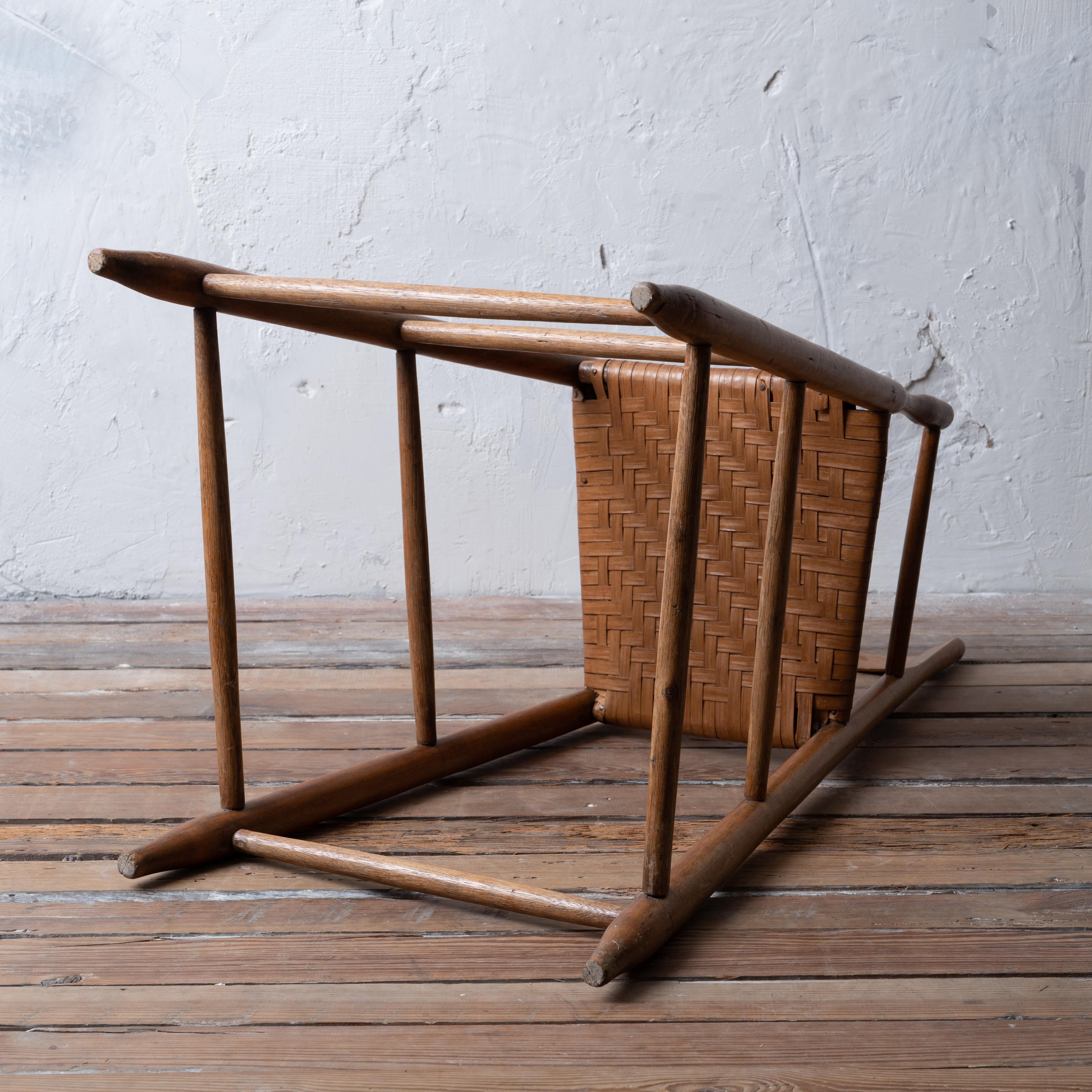 Splayed Ladder-Back High Chair, 19th Century For Sale 8