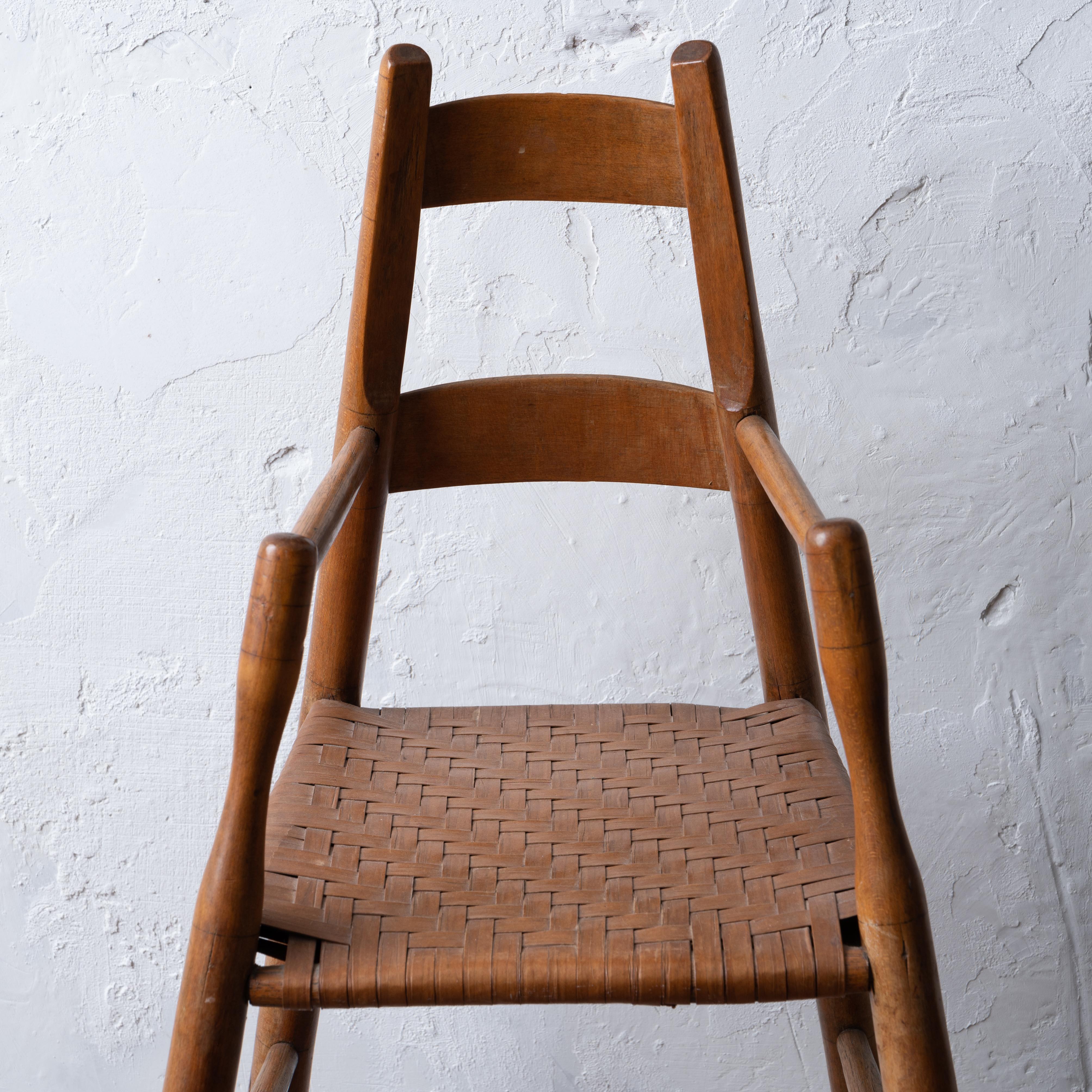 Splayed Ladder-Back High Chair, 19th Century For Sale 3
