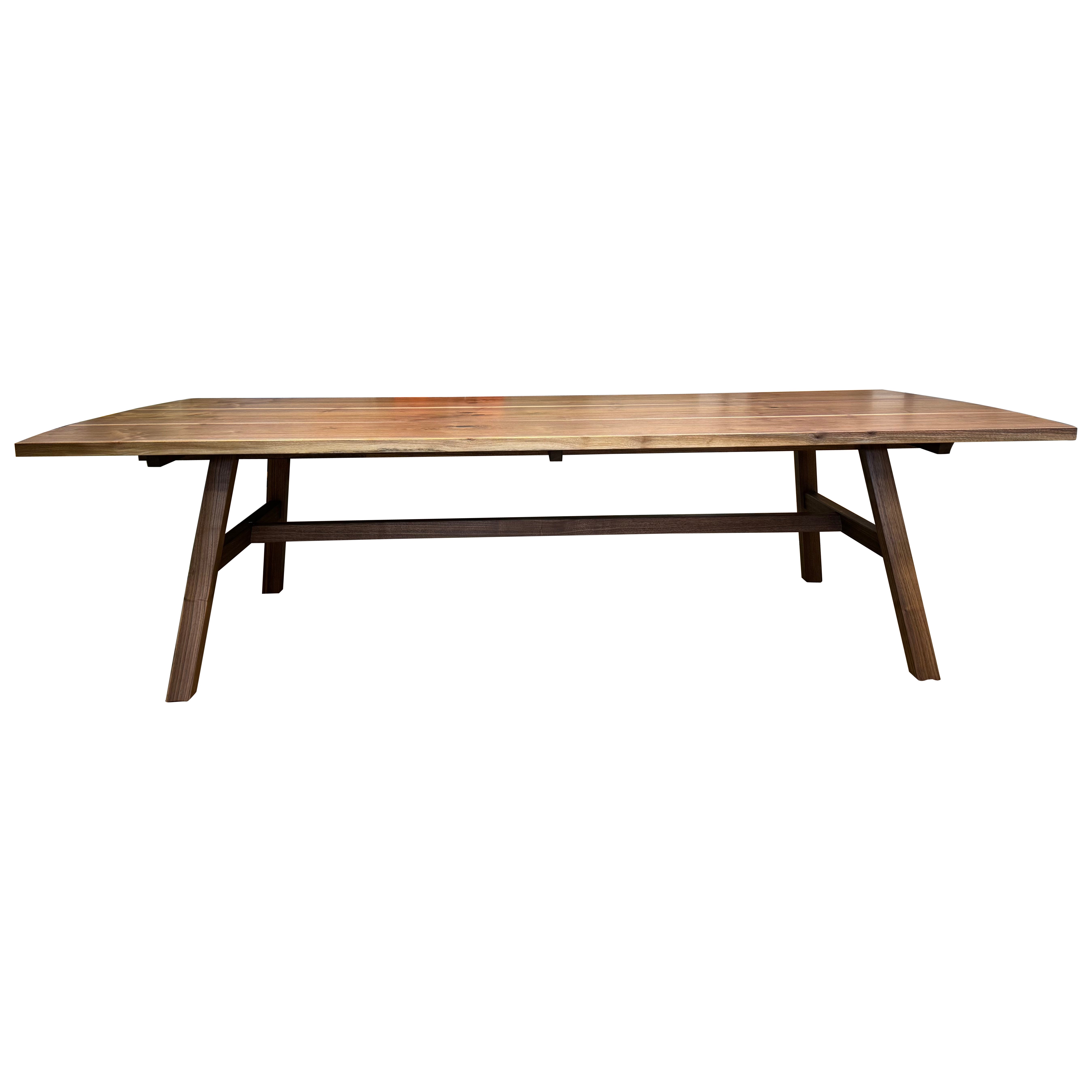 Splayed Leg Dining Table in walnut