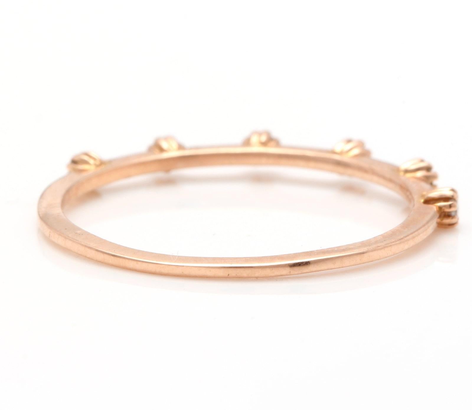 Taille ronde Splendide bague en or rose massif 14 carats avec diamant naturel de 0,10 carat en vente