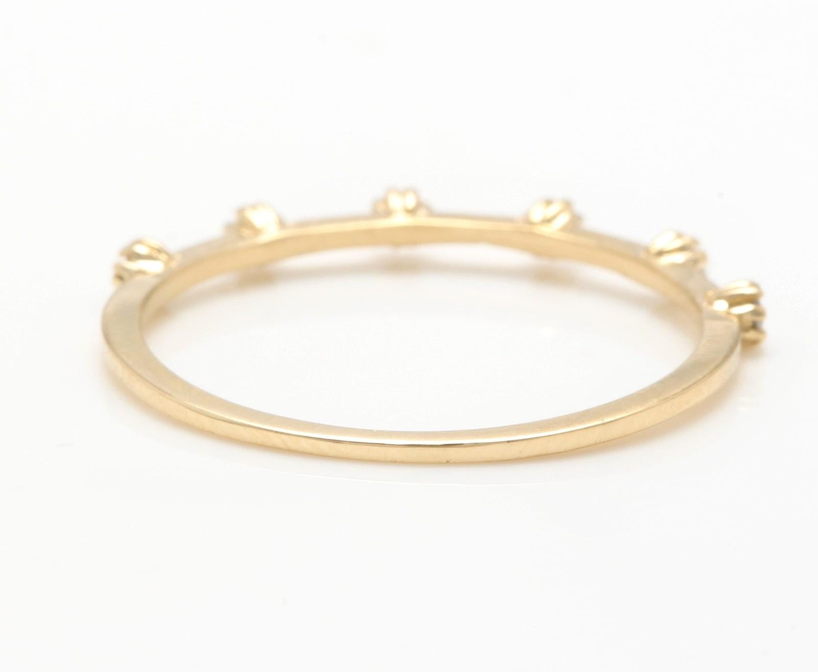 Splendid 0.10 Carats Natural Diamond 14K Solid Yellow Gold Ring

Suggested Replacement Value: Approx. $1,000.00

Stamped: 14K

Total Natural Round Cut Diamonds Weight: Approx. 0.10 Carats (color G-H / Clarity SI1-SI2)

The width of the ring is: