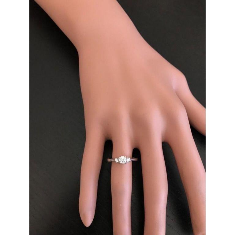 Splendid 0.32 Carat Natural Diamond 14 Karat Solid White Gold Ring For Sale 1