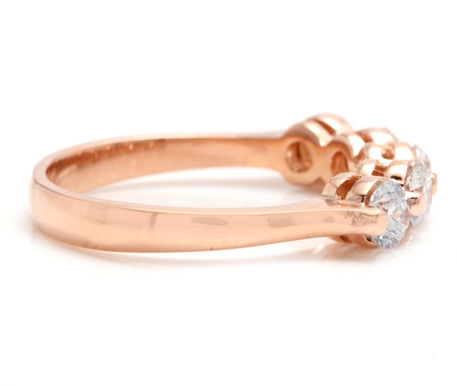 Round Cut Splendid 0.85 Carat Natural Diamond 14 Karat Solid Rose Gold Ring For Sale