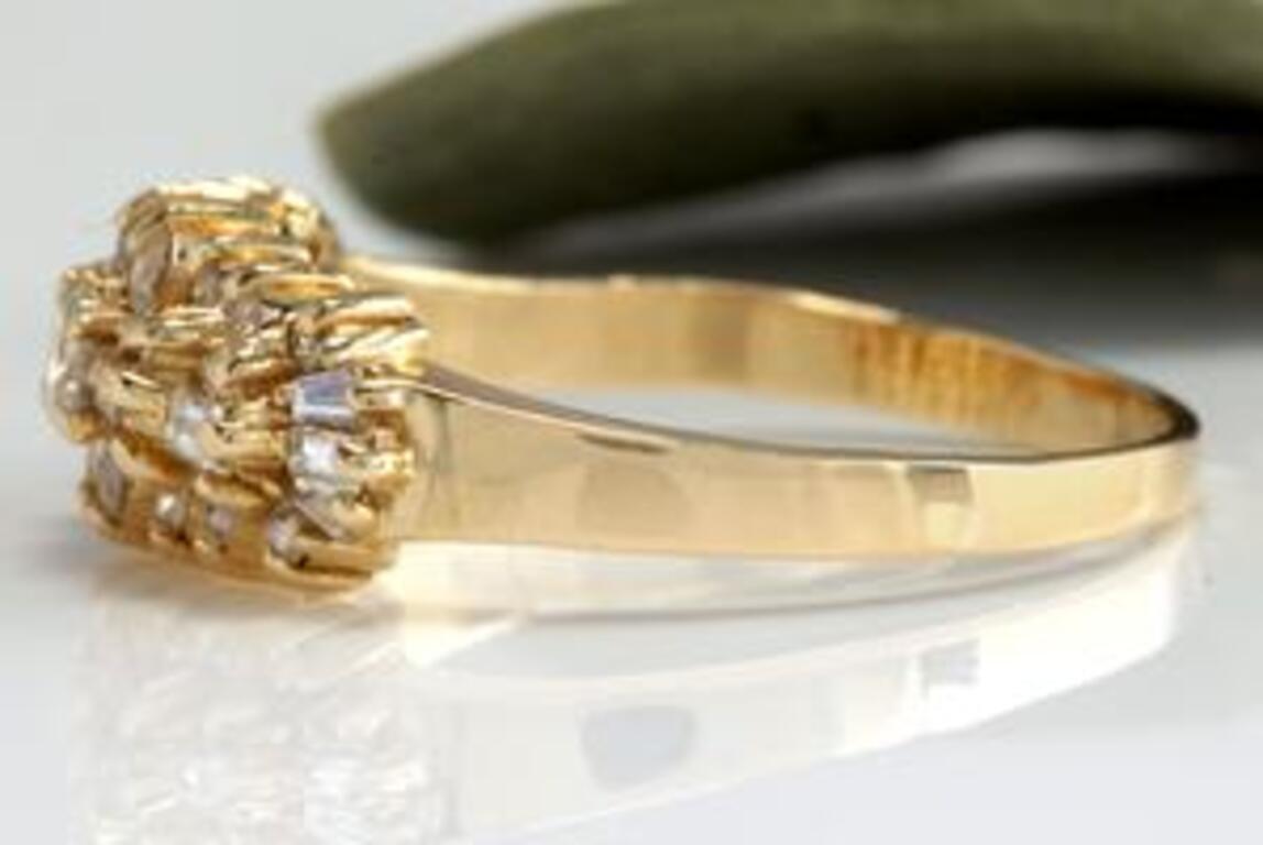 Baguette Cut Splendid 1.00 Carat Natural Diamond 14 Karat Solid Yellow Gold Ring For Sale