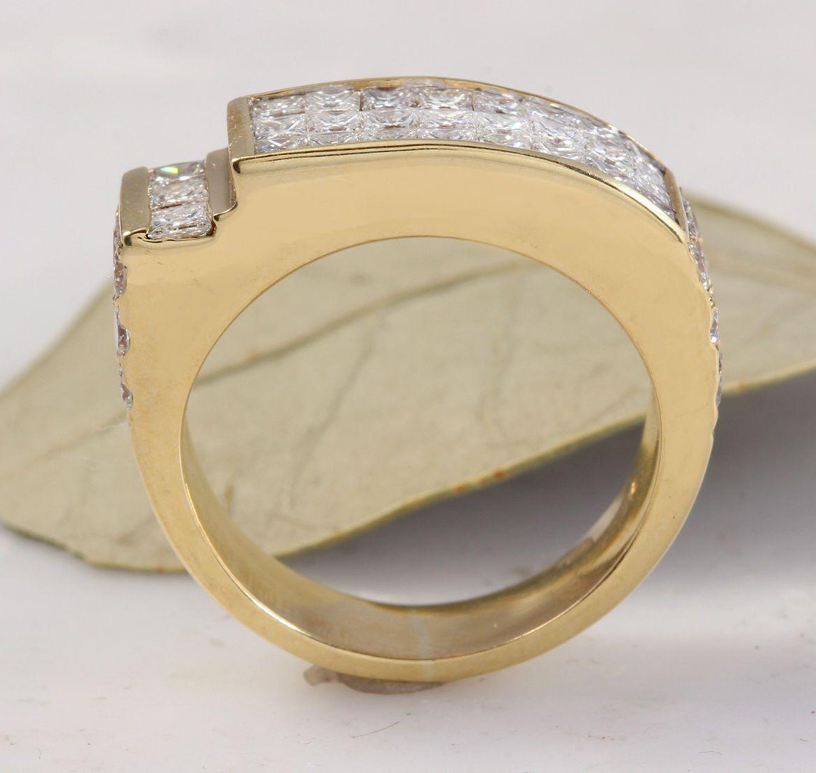 Rose Cut Splendid 1.70 Carat Natural VVS Diamond 18 Karat Solid Yellow Gold Ring For Sale