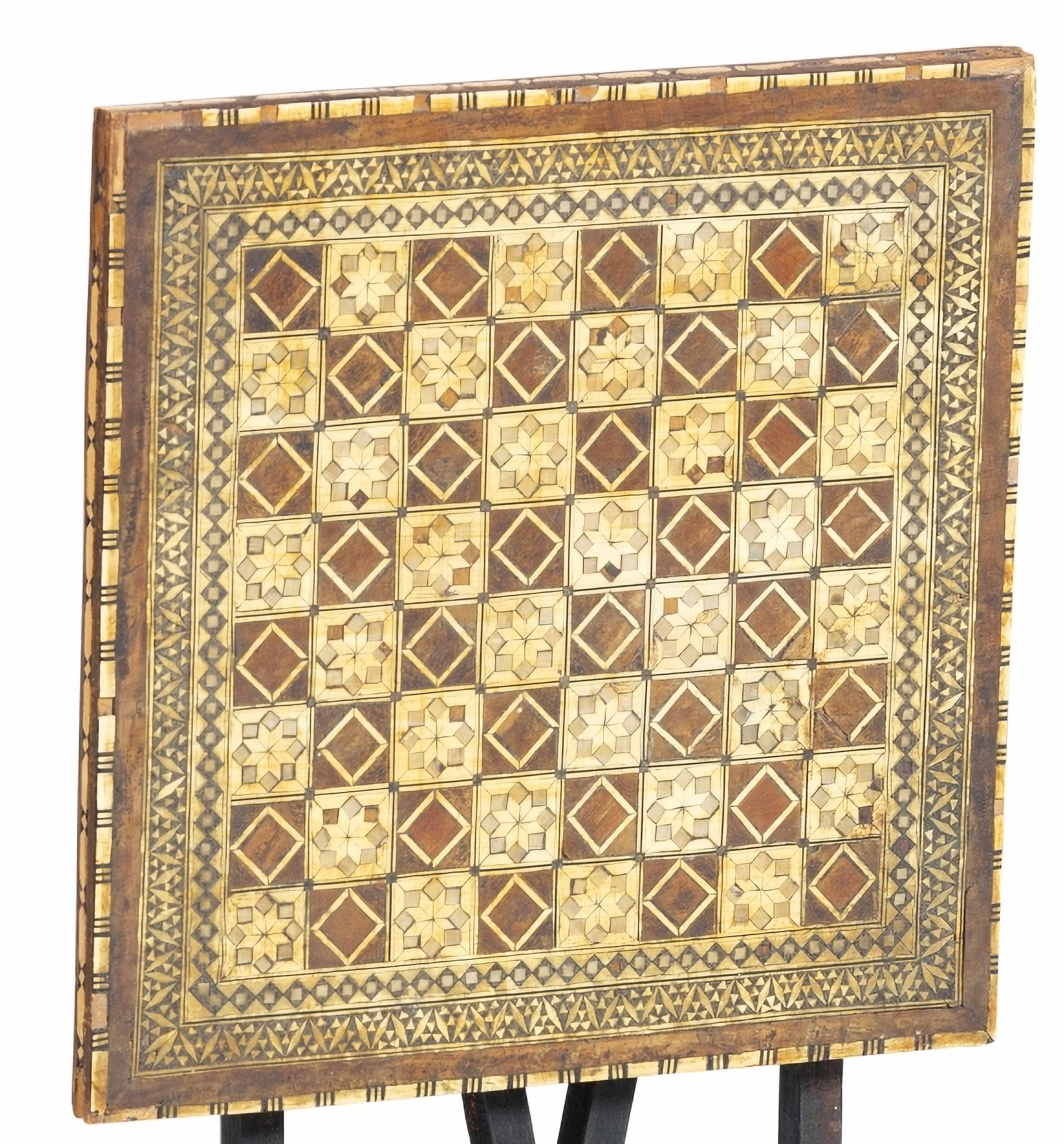 Wood Splendid 19th Century Anglo-Indian CHESS BOARD TABLE For Sale