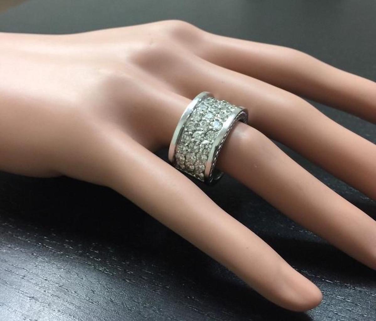 Prächtiger 4,00 Karat natürlicher VVS Diamant 14 Karat massiver Weißgold Ring für Damen oder Herren im Angebot