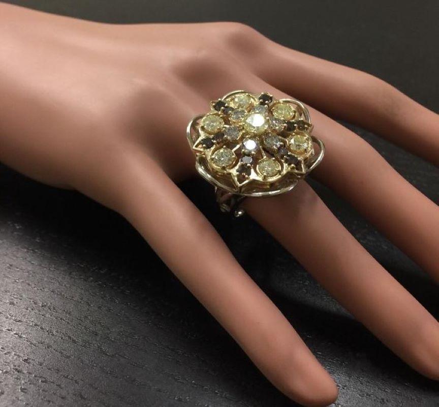 Splendid 5.00 Carat Natural VS Diamond 14 Karat Solid Two-Tone Gold Ring For Sale 3