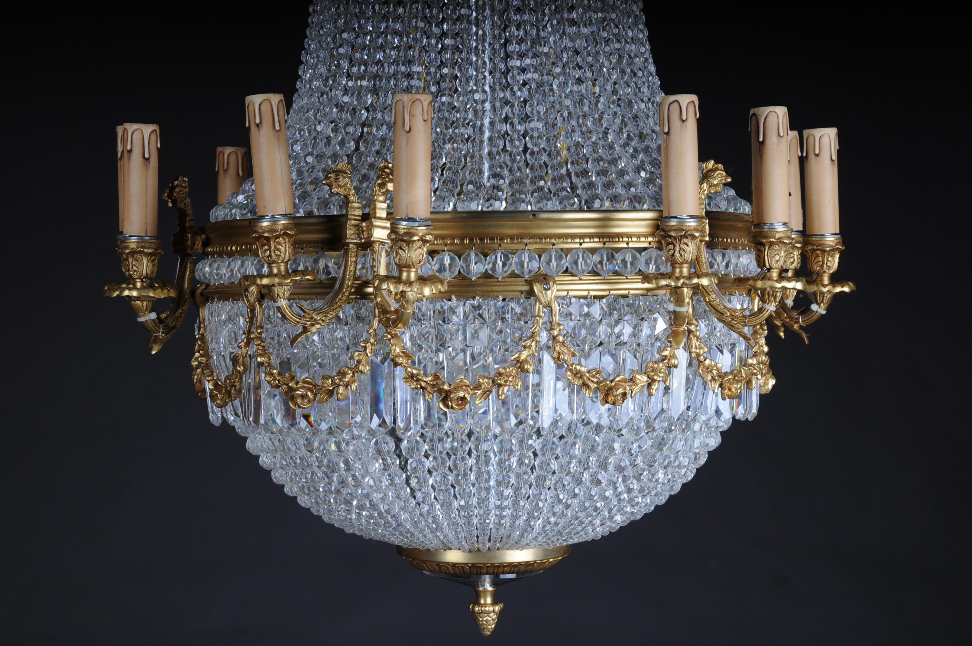 20ième siècle Magnifique lustre/lustre de style Louis XVI  en vente