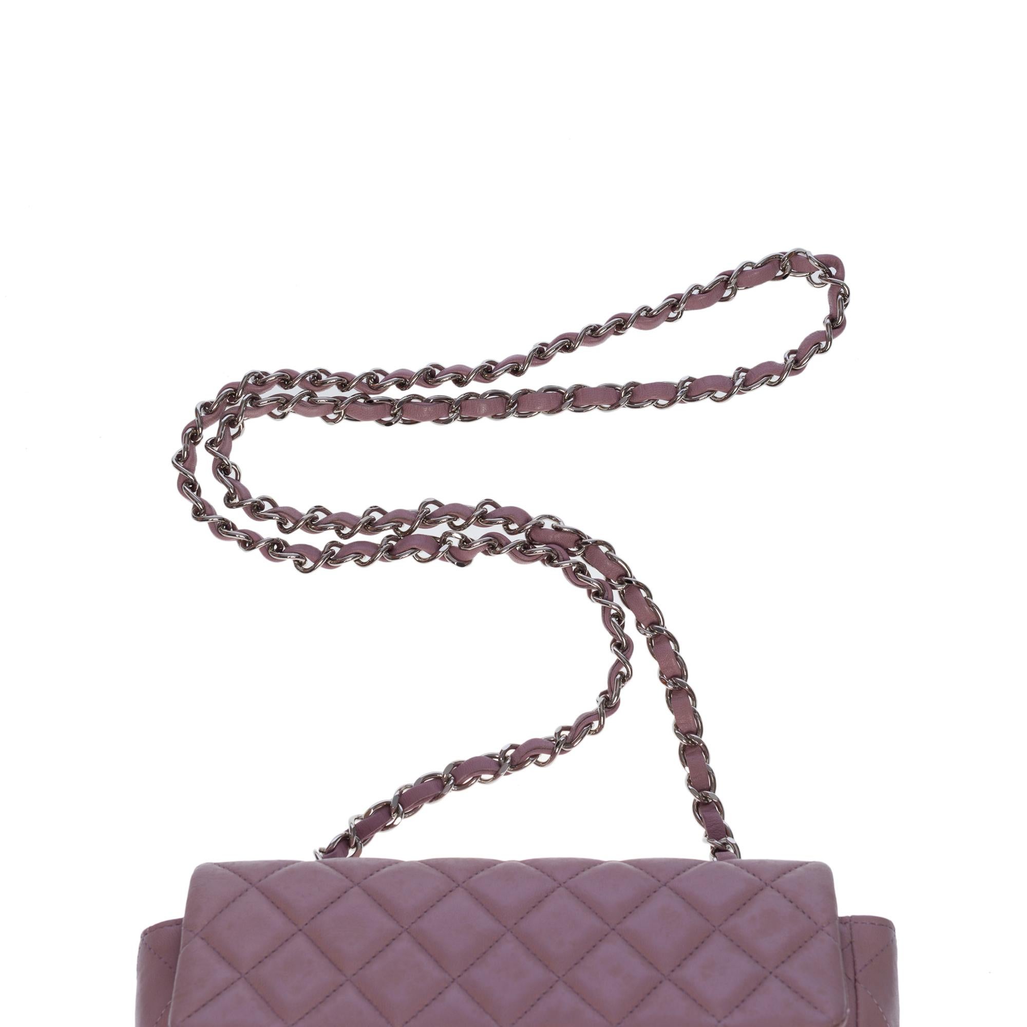 Splendid Chanel Timeless Mini Flap bag in lilac quilted lambskin leather, SHW 5