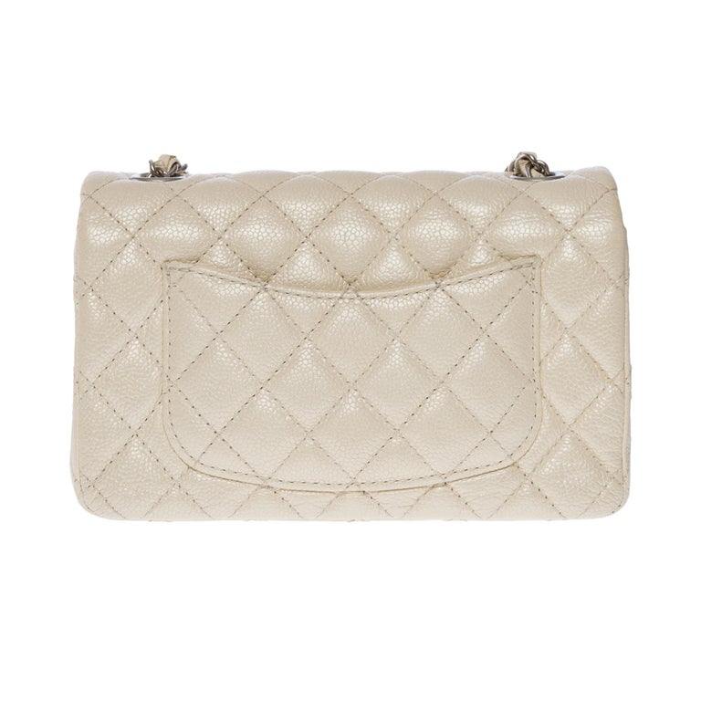 Splendid Chanel Timeless Mini Flap bag in off white pearl quilted leather,  SHW For Sale at 1stDibs