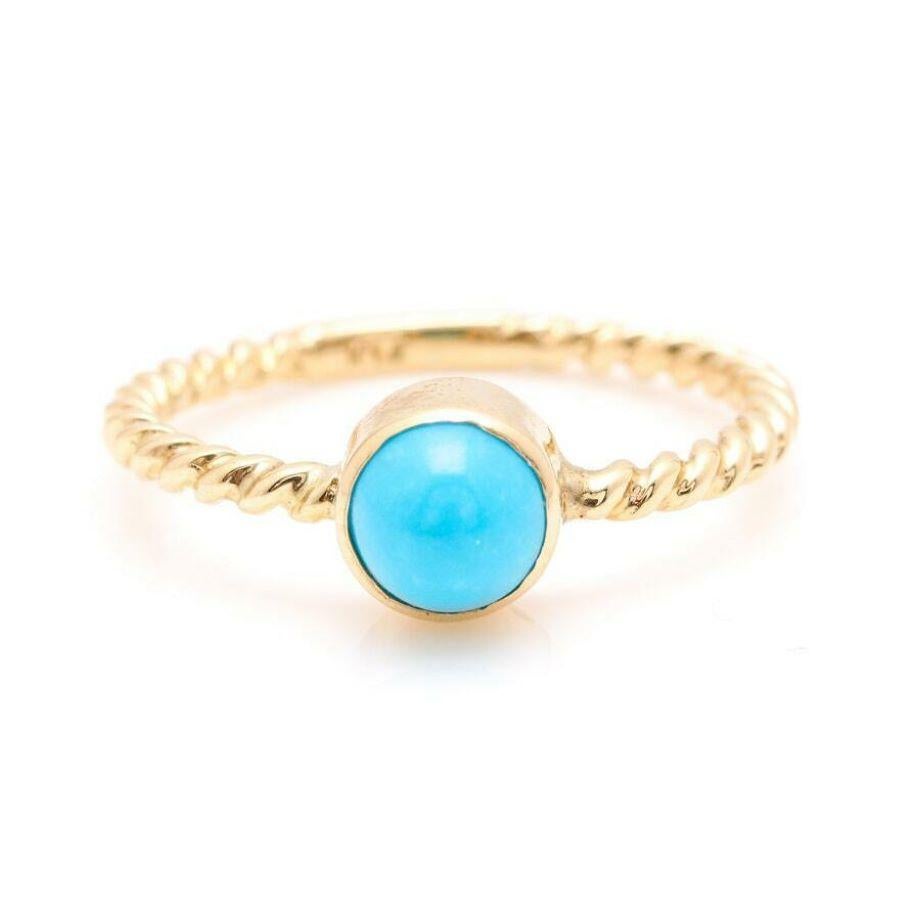 Splendid Exquisite Natural Turquoise 14K Solid Yellow Gold Ring In New Condition For Sale In Los Angeles, CA