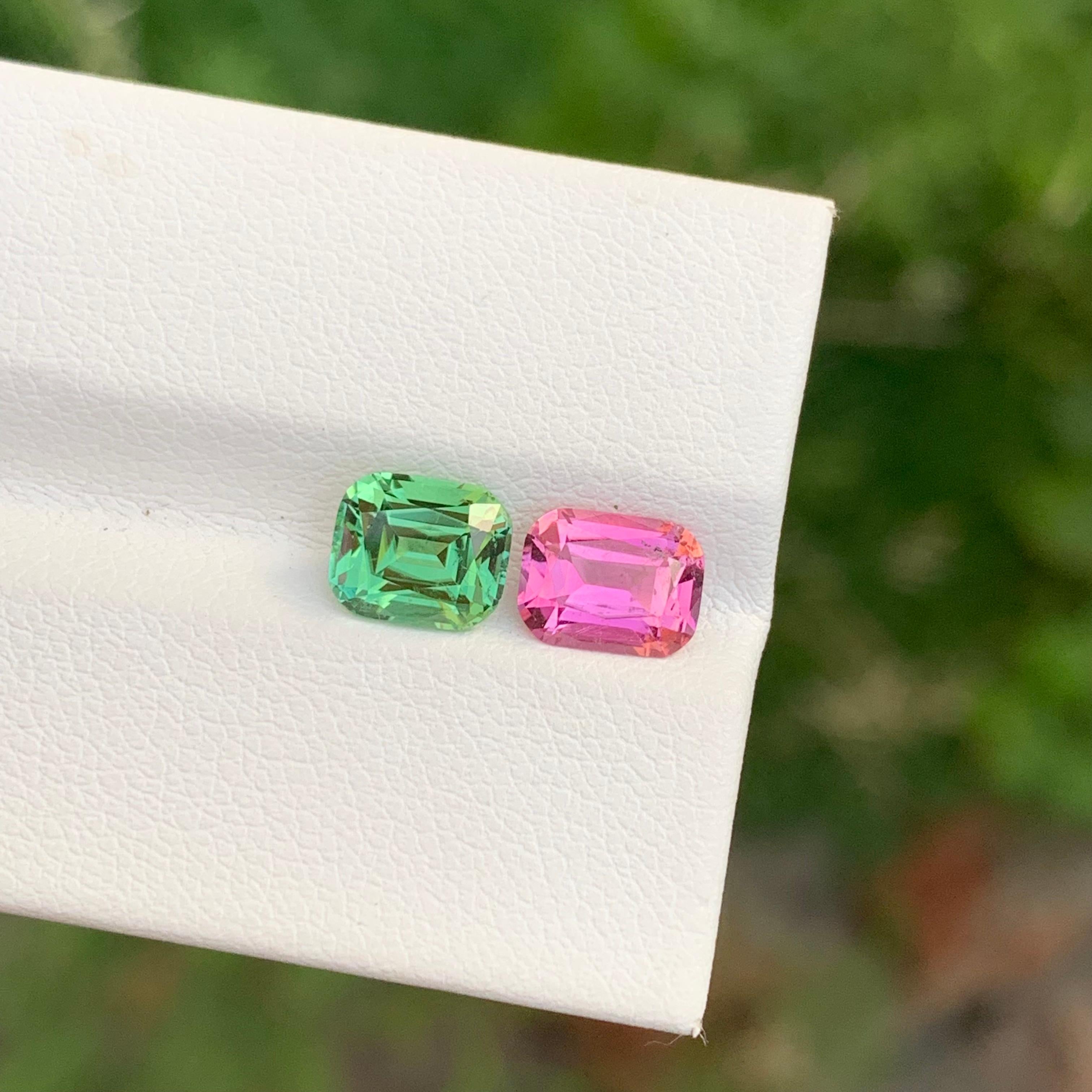 Arts and Crafts Magnifique Tourmaline Dual à facettes de 2.50 carats en forme de coussin pour boucles d'oreilles en vente