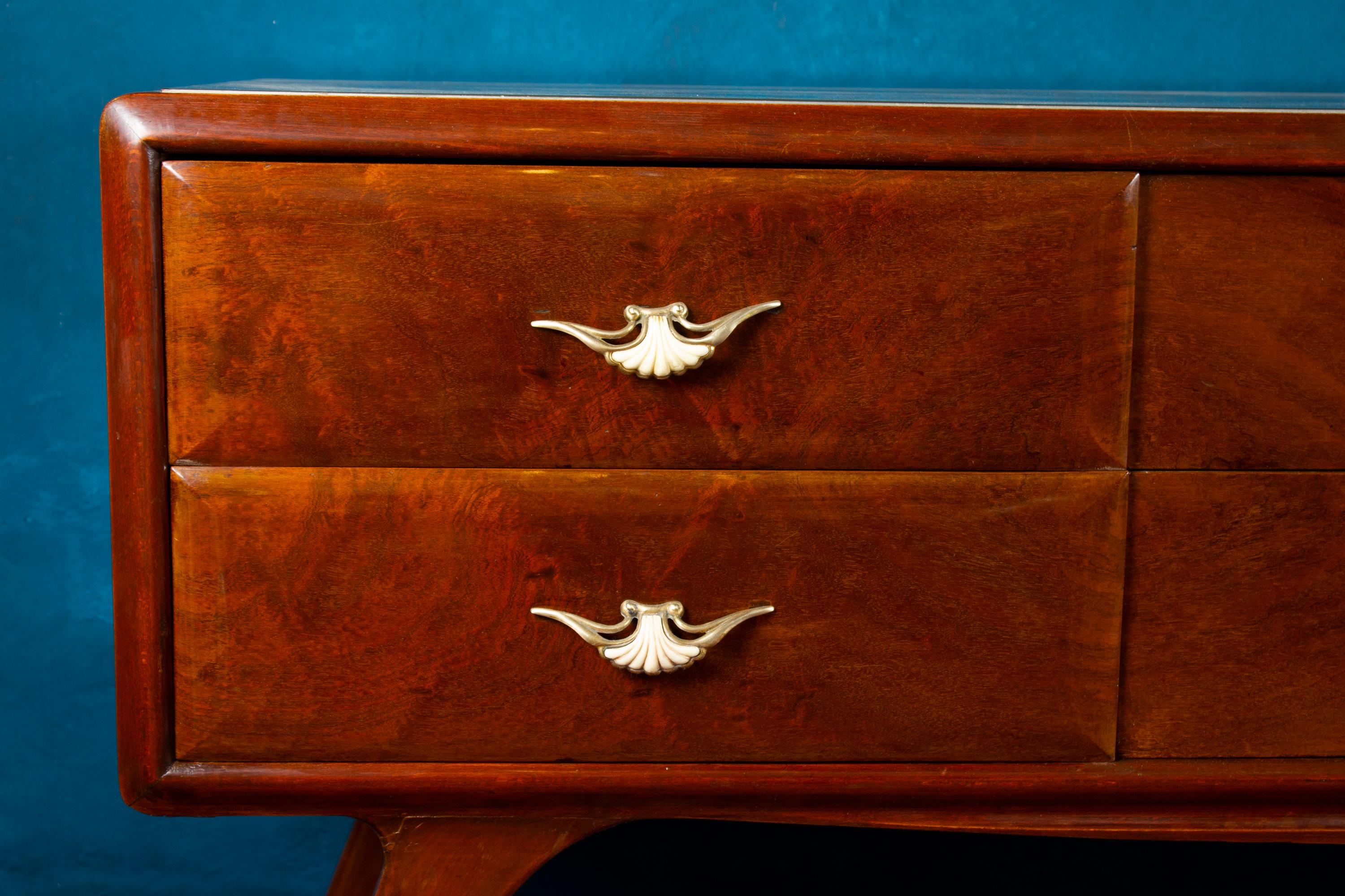 20th Century Splendid Italian Mid-Century Commode or Dresser, circa 1950s For Sale