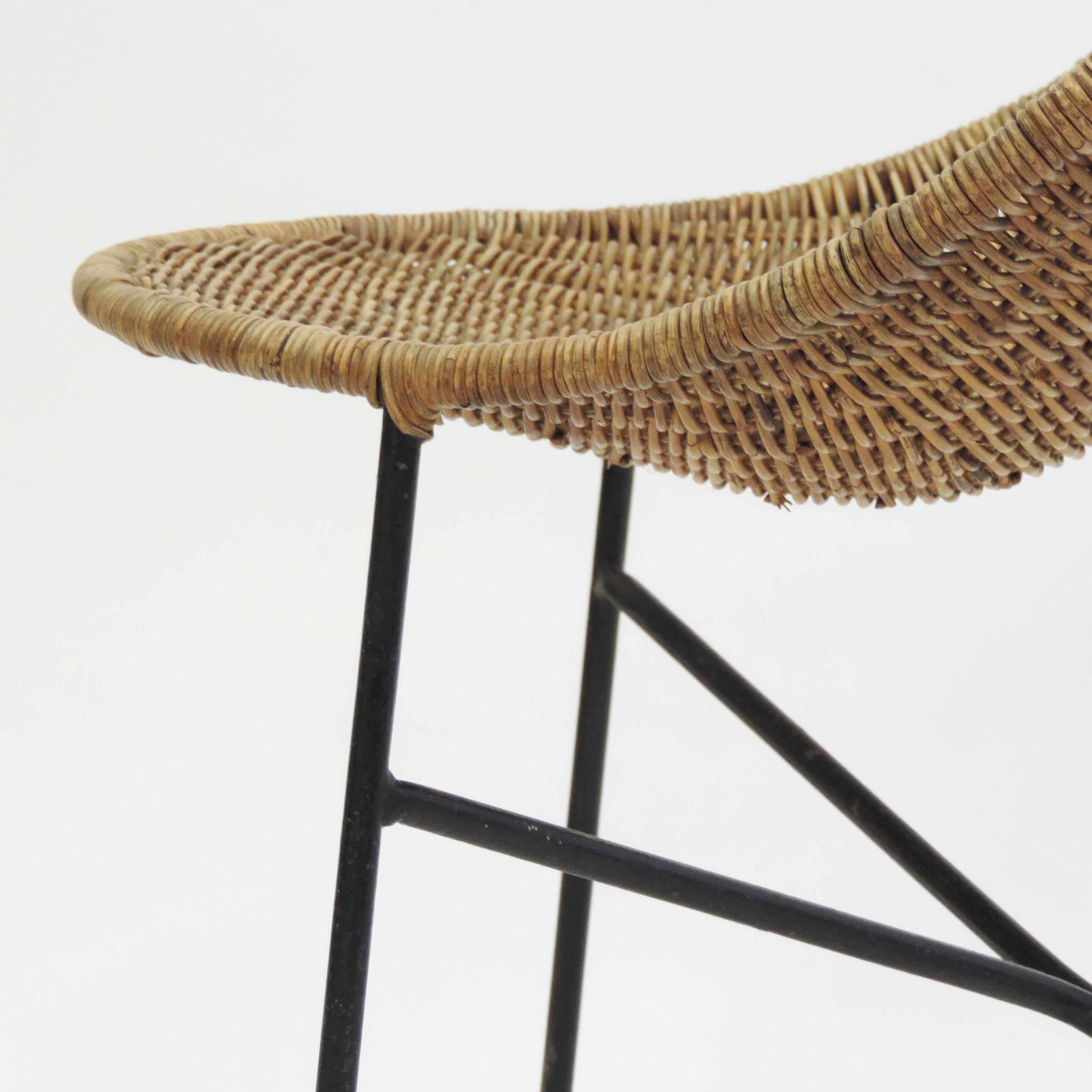 Mid-20th Century French duo Georges and Hermine Laurent Wicker and Metal Chair, 1950s For Sale