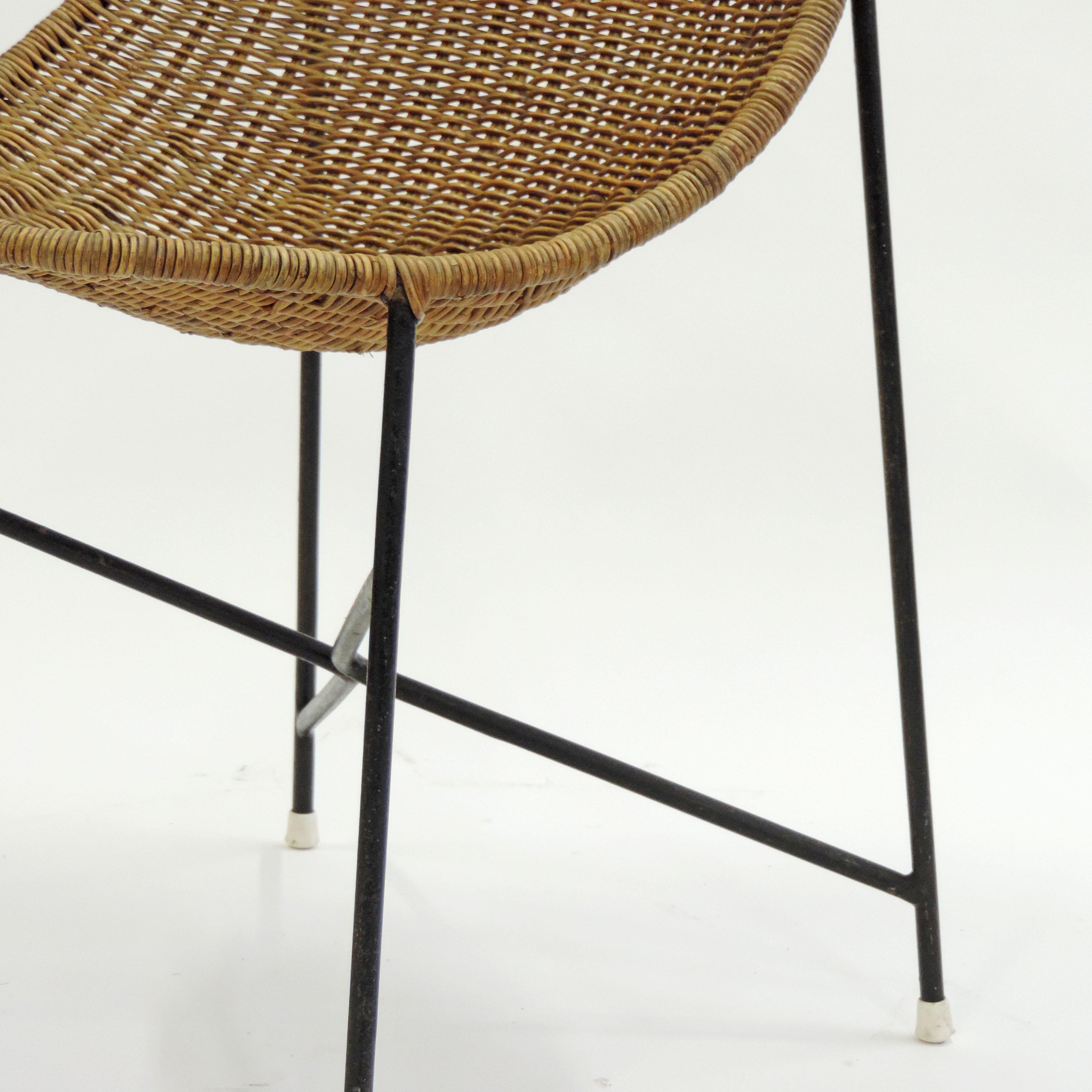 French duo Georges and Hermine Laurent Wicker and Metal Chair, 1950s For Sale 4