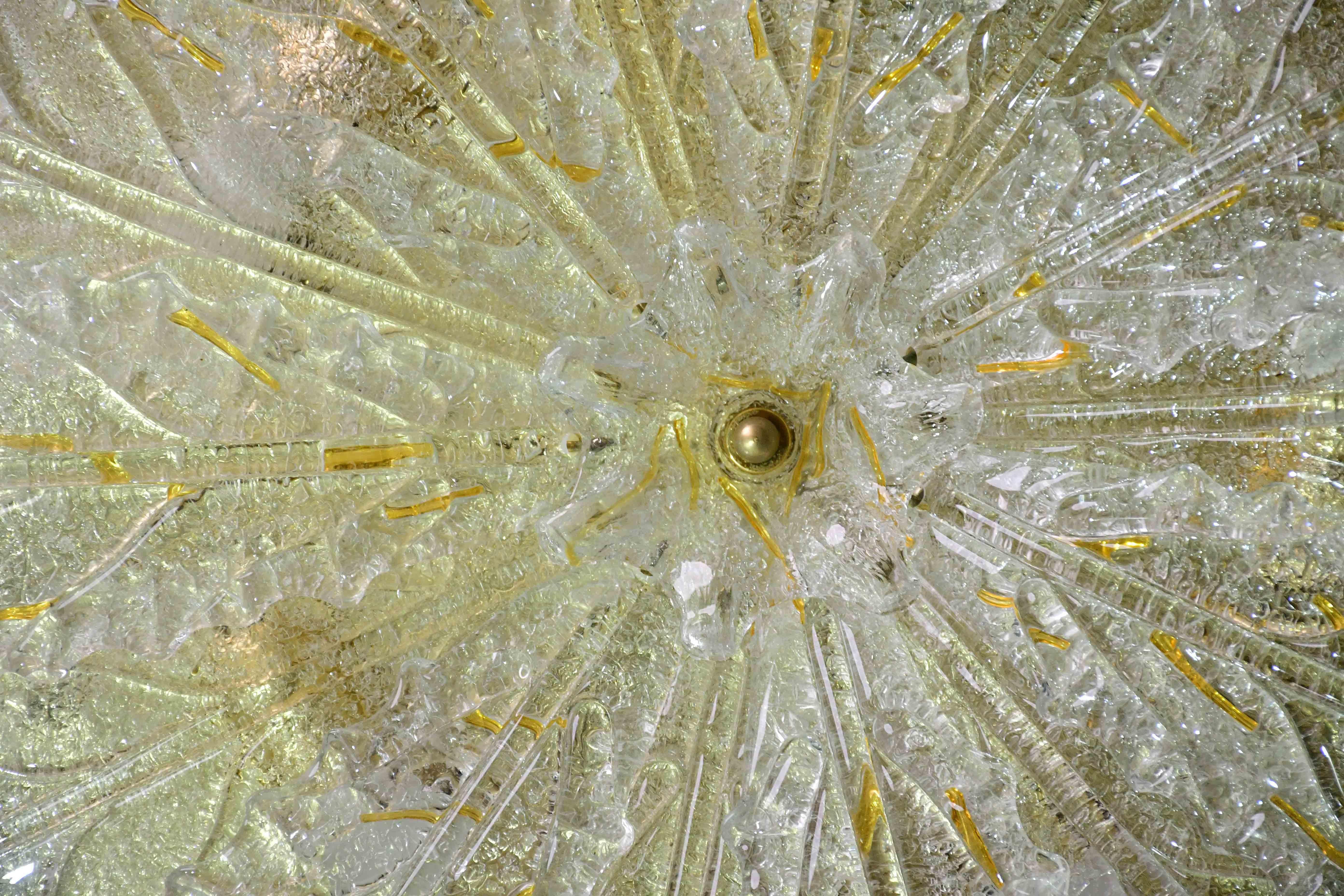 Splendida plafoniera in vetro di Murano giallo e trasparente di grandi dimensioni in vendita 9