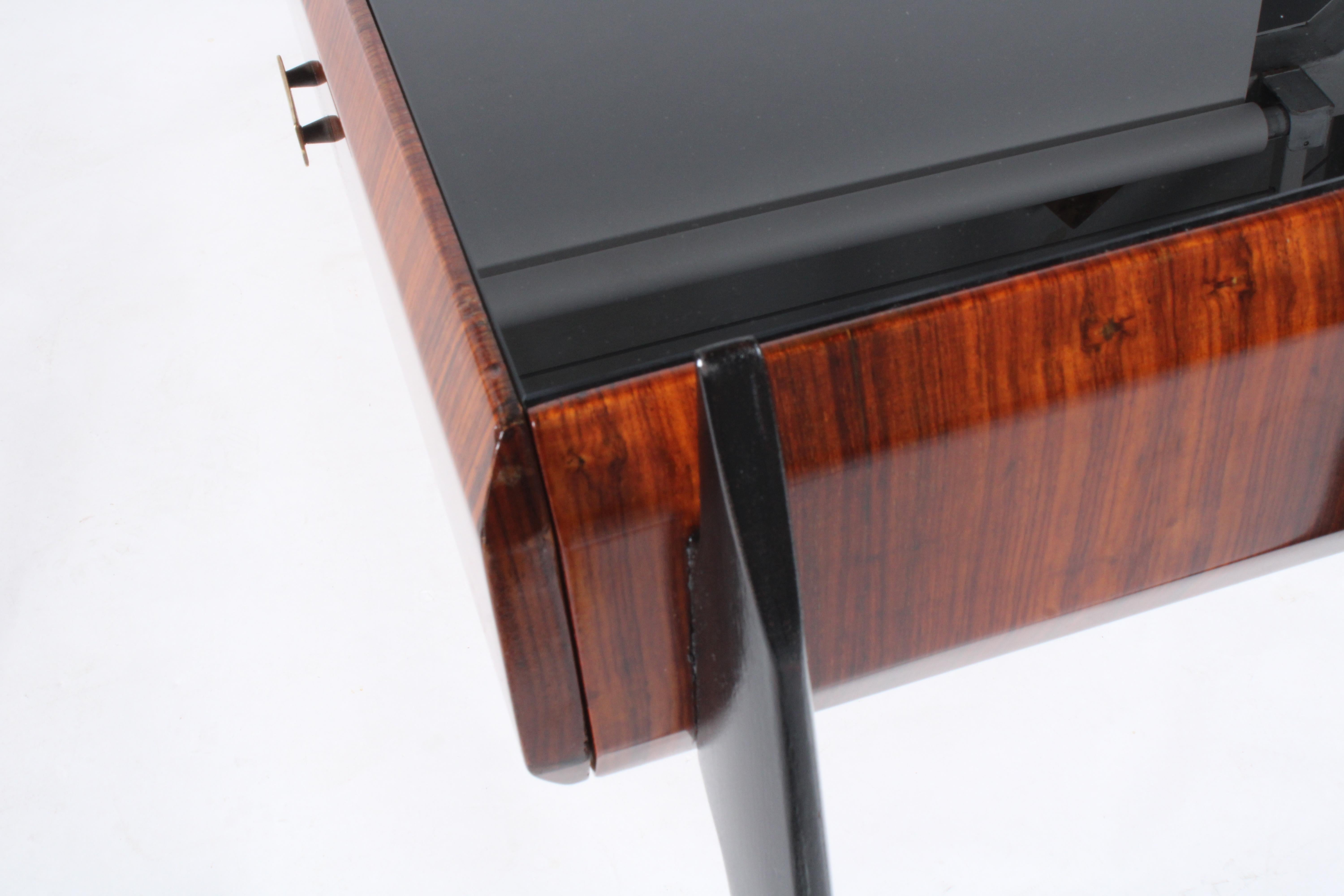 Splendid Mid Century Italian Low Console Table / Media Table 3