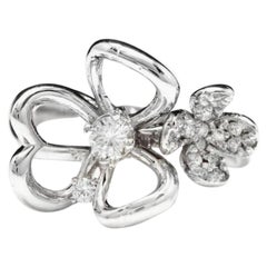 Splendid Natural Diamond 14 Karat Solid White Gold Flower Ring